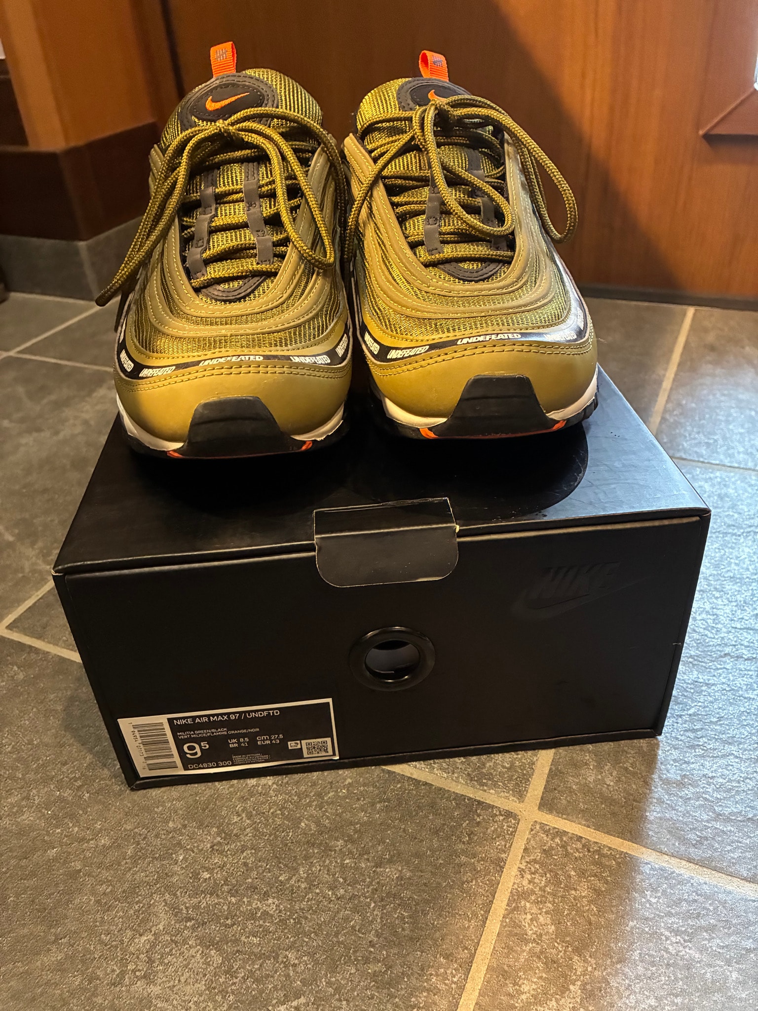 UNDEFEATED × Nike Air Max 97 "Olive"
