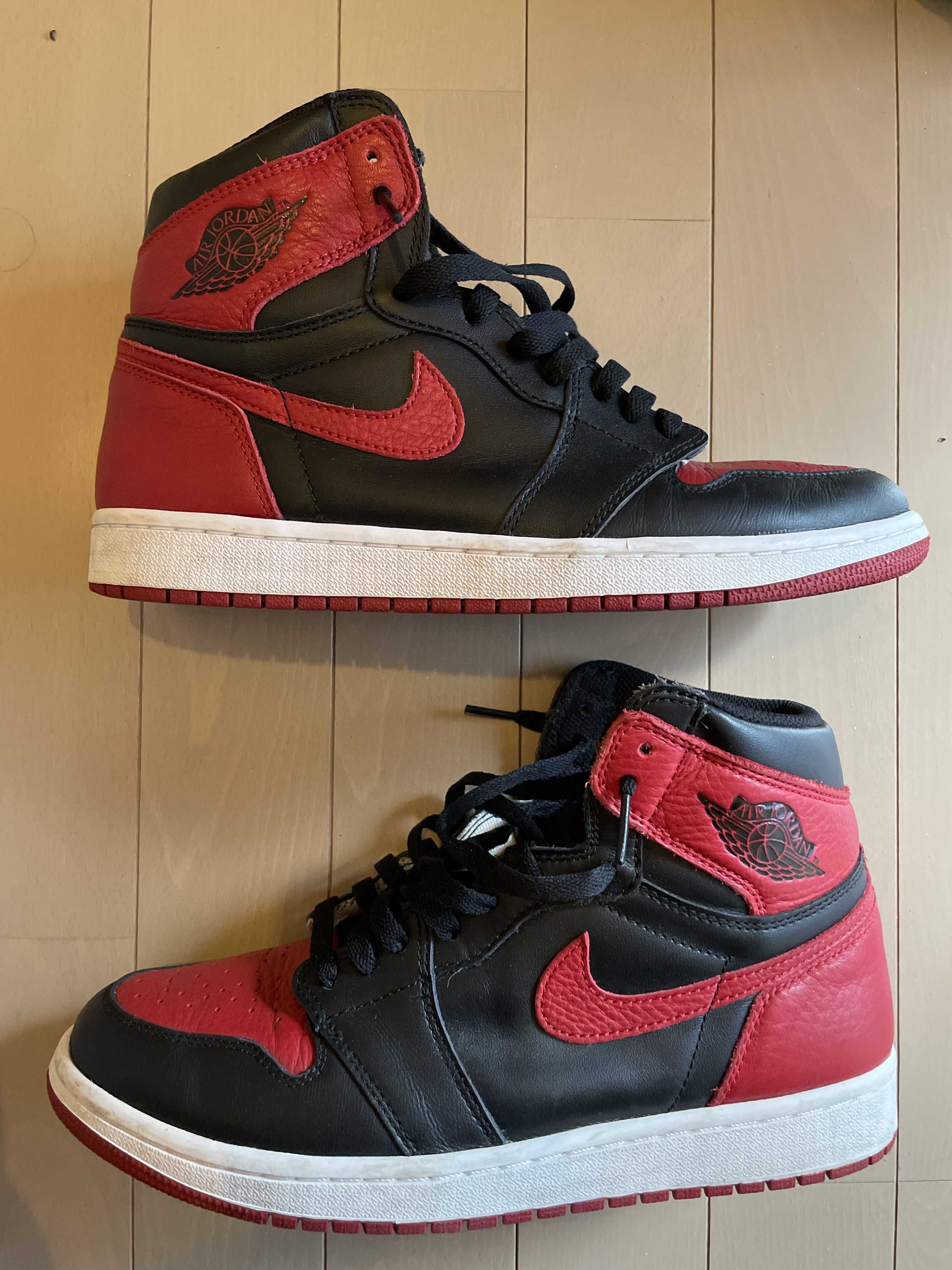 Nike Air Jordan 1 Retro High OG "Bred/Banned" (2016)