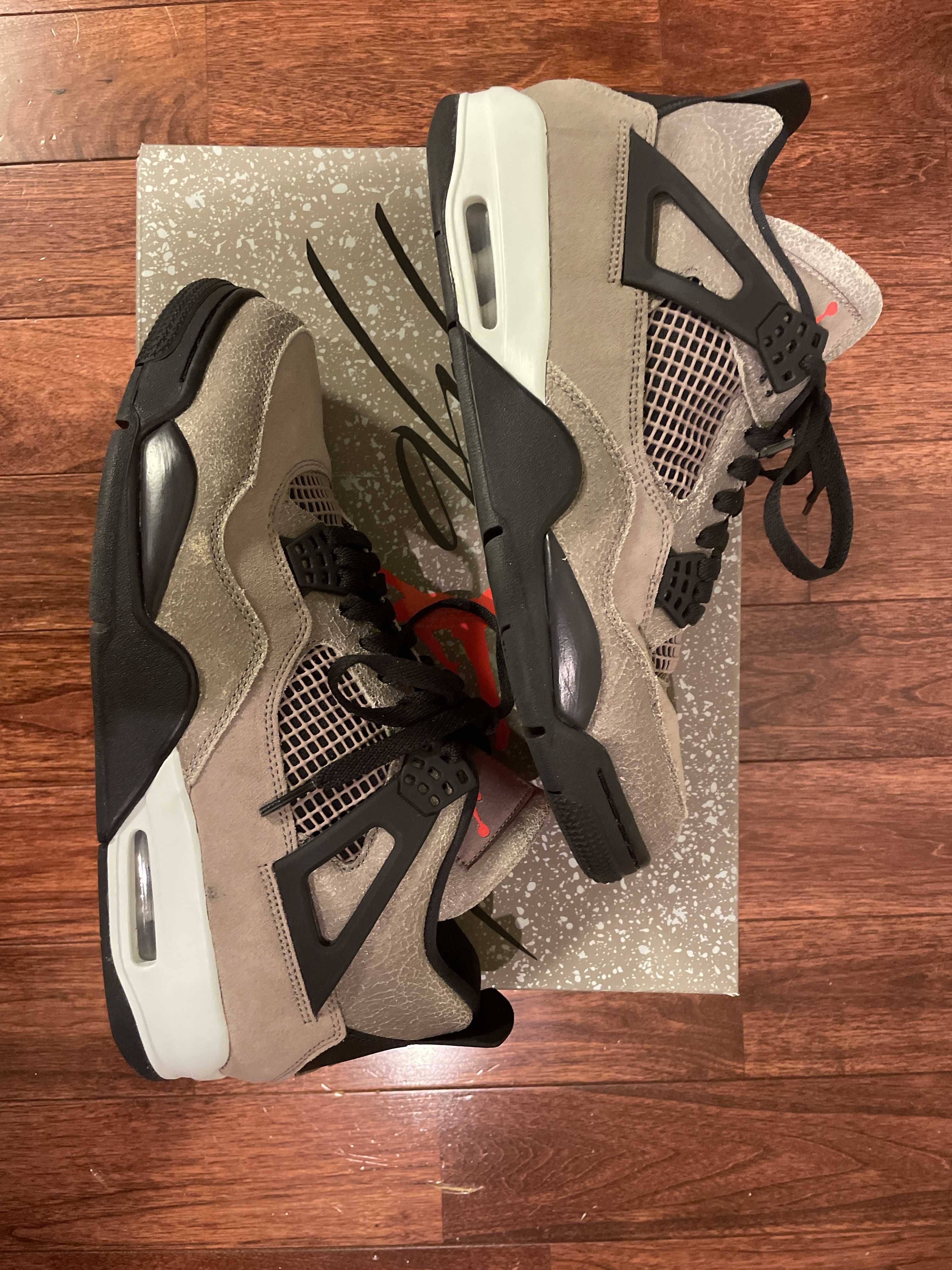 Nike Air Jordan 4 "Taupe Haze"