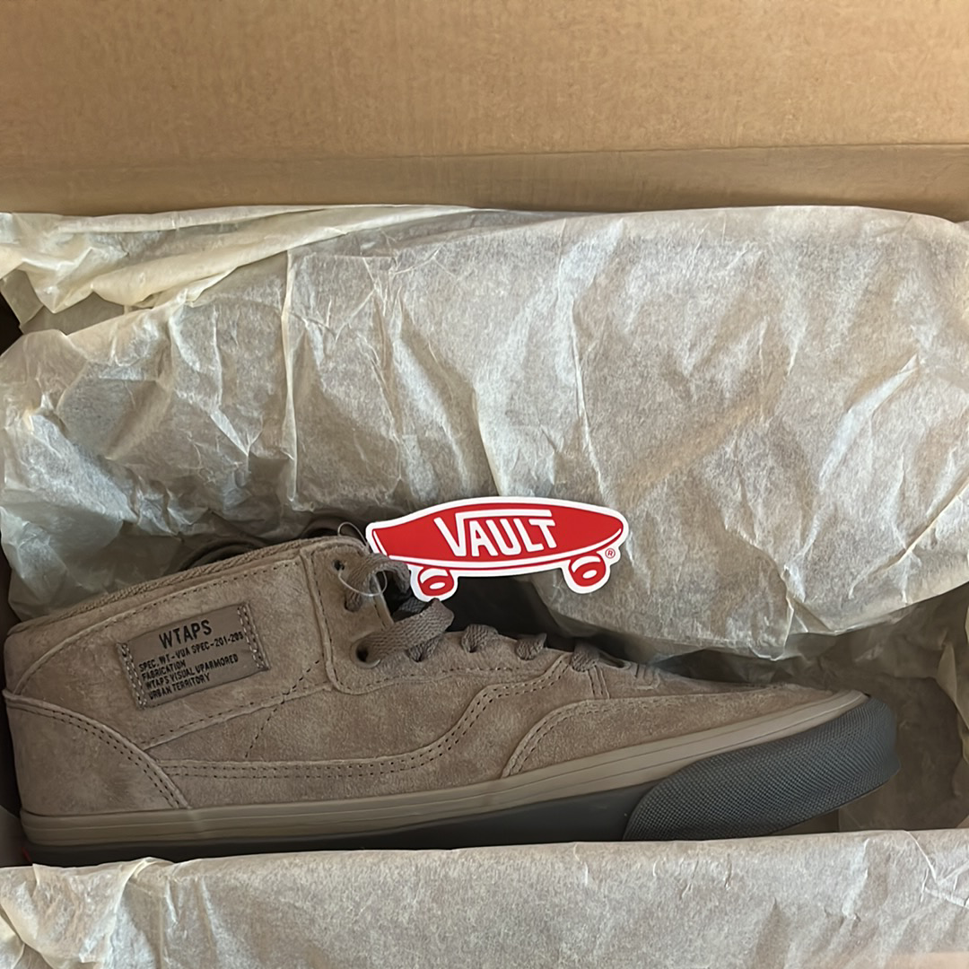 ダブルタップス × ボルト バイ バンズ OG ハーフキャブ LX "コヨーテ ブラウン"