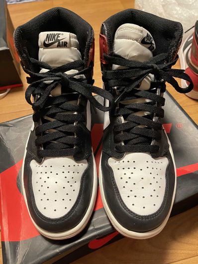 Nike Air Jordan 1 Retro High OG "Black Toe"(2016)