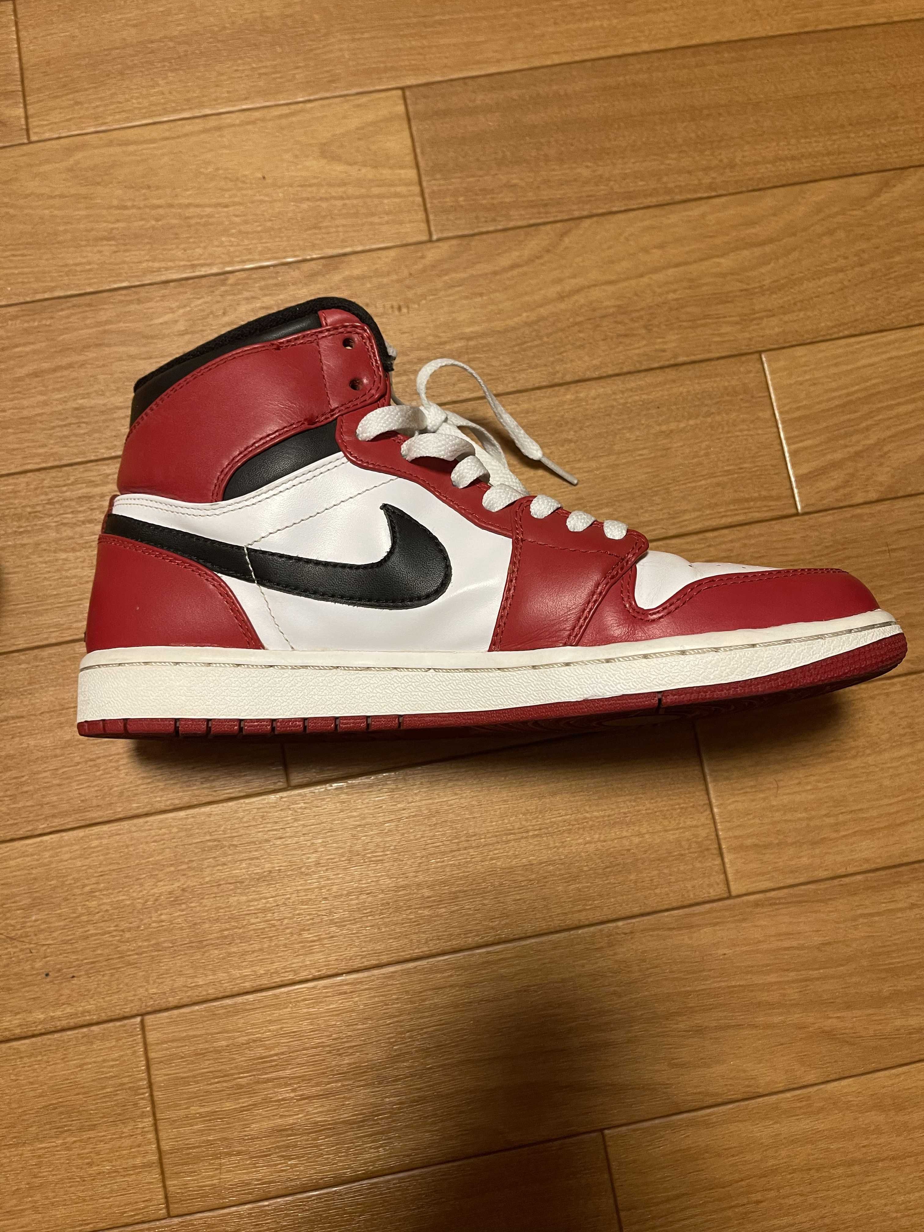 Nike Air Jordan 1 Retro High "Chicago" (2013)