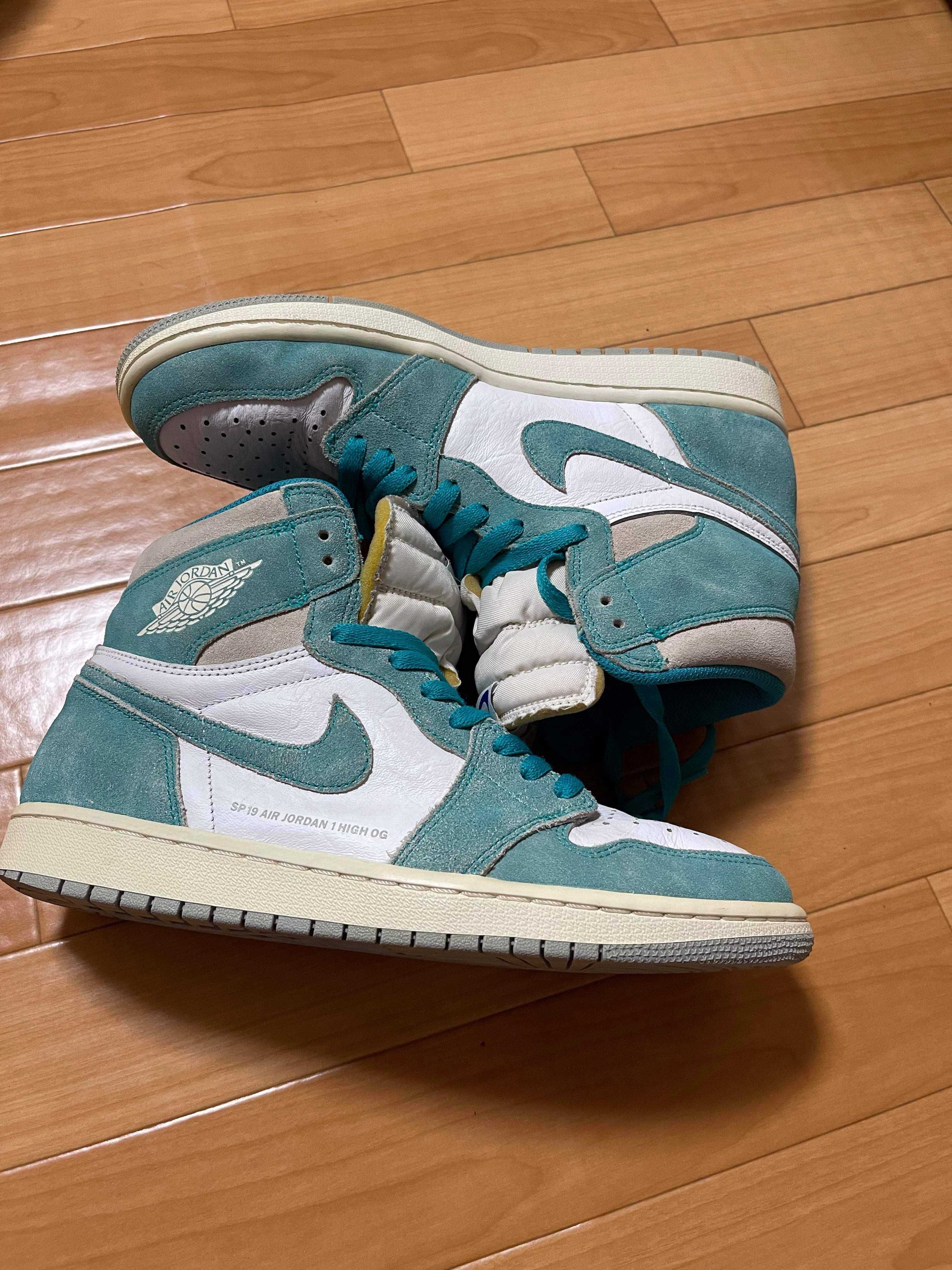 Nike Air Jordan 1 Retro High OG "Turbo Green"