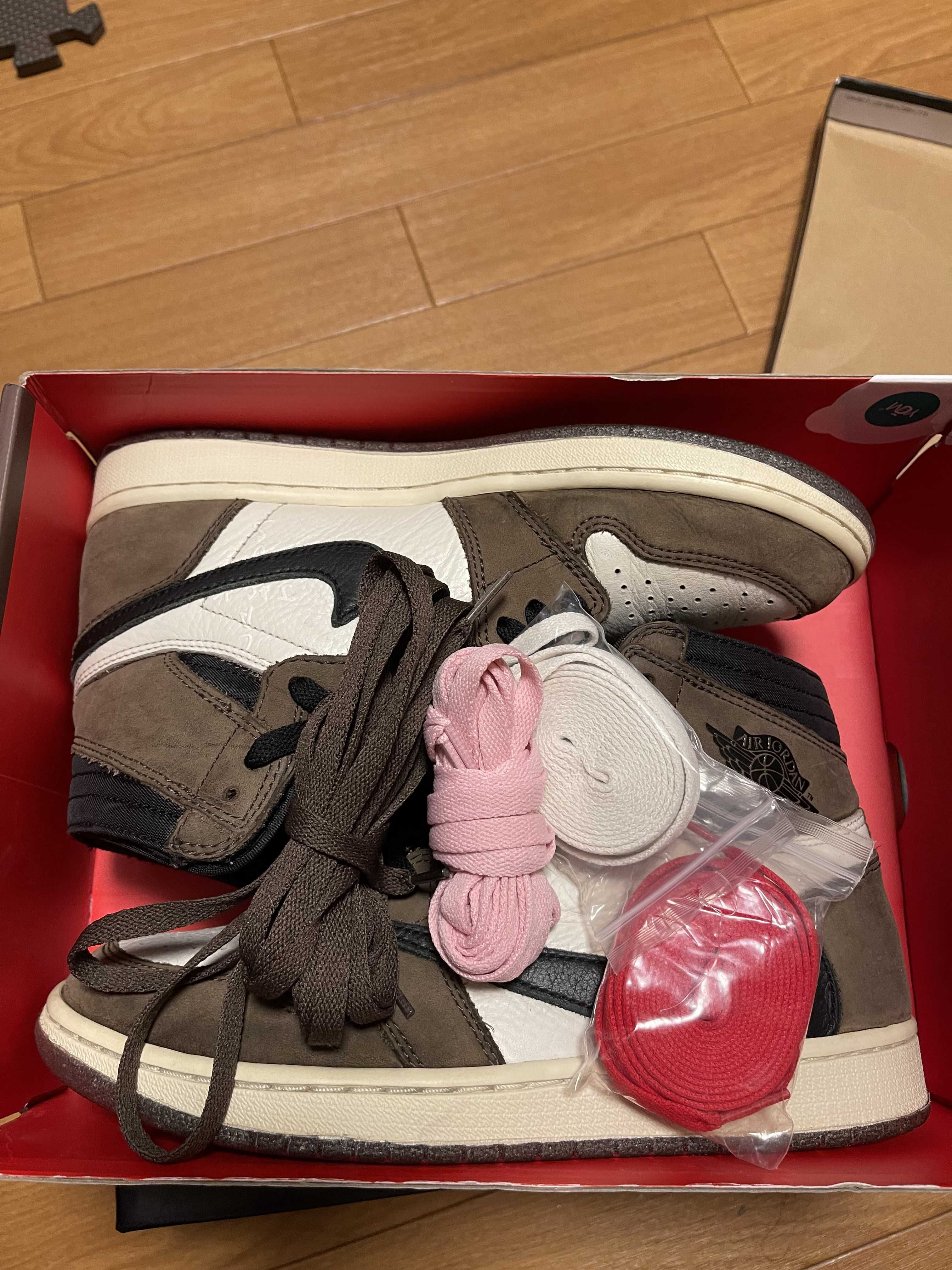 Travis Scott × Nike Air Jordan 1 Retro High OG TS SP "Sail/Dark Mocha"