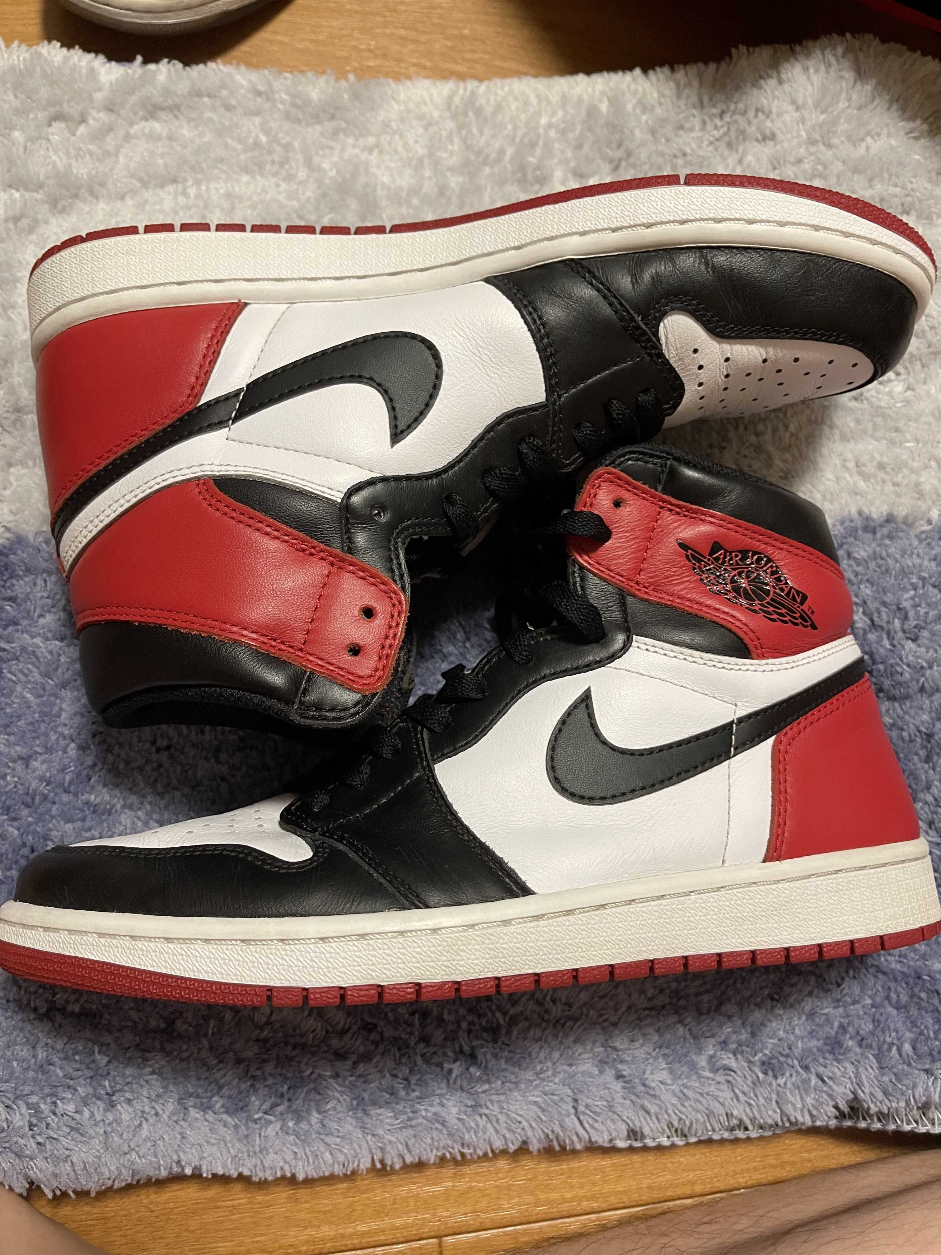 Nike Air Jordan 1 Retro High OG "Black Toe"(2016)