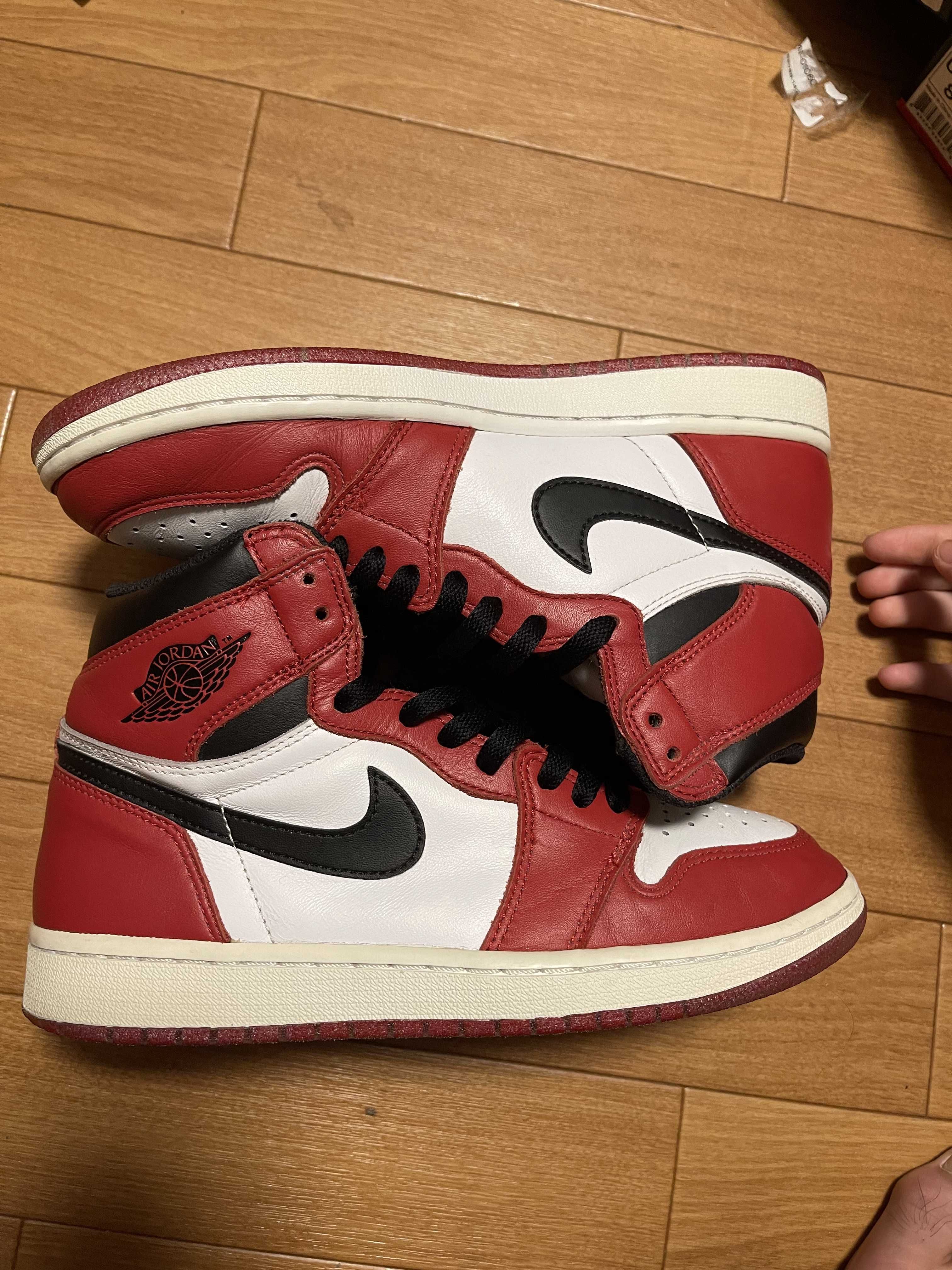 Nike Air Jordan 1 Retro High "Chicago" (2015)