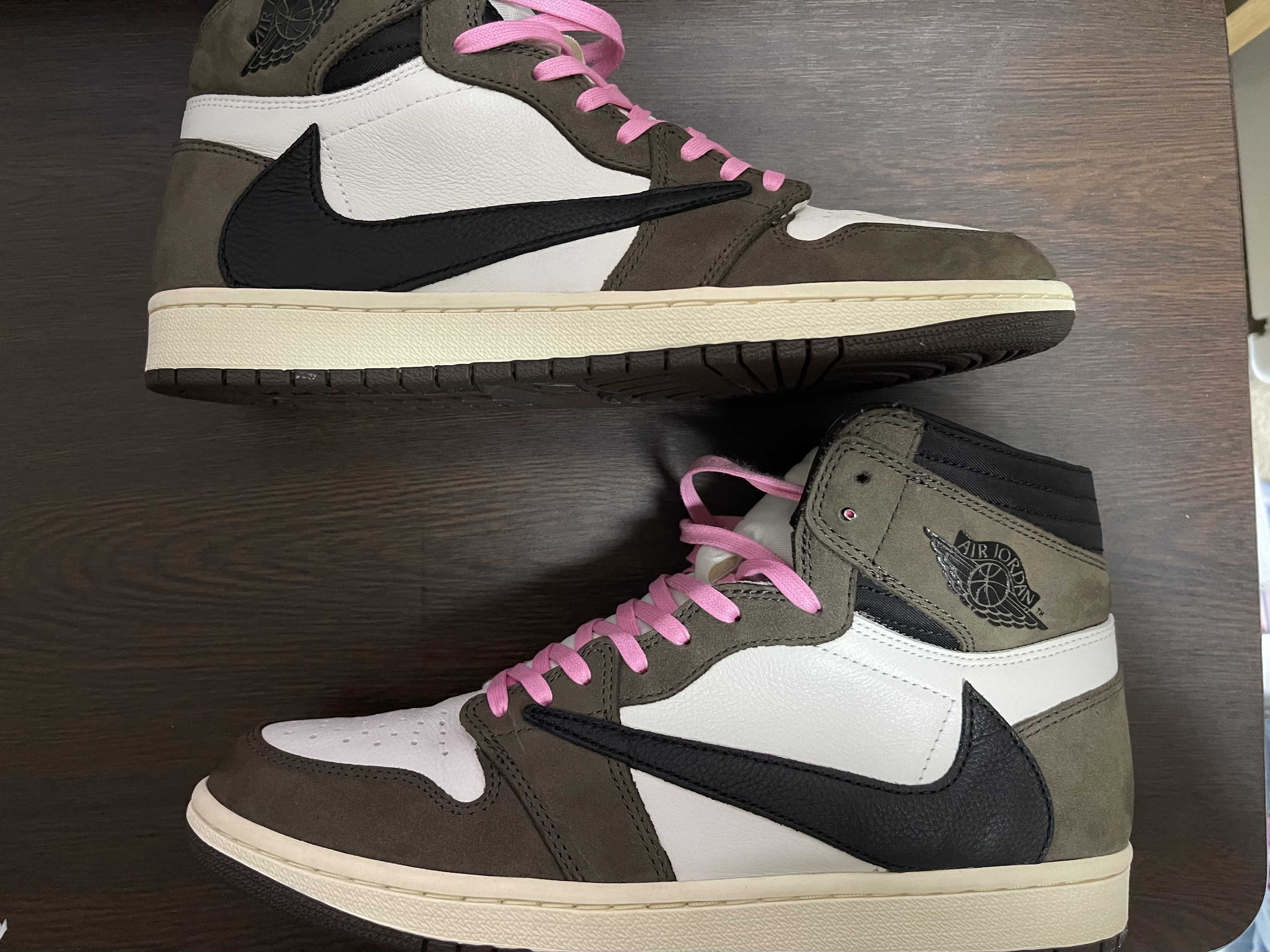 Travis Scott × Nike Air Jordan 1 Retro High OG TS SP "Sail/Dark Mocha"