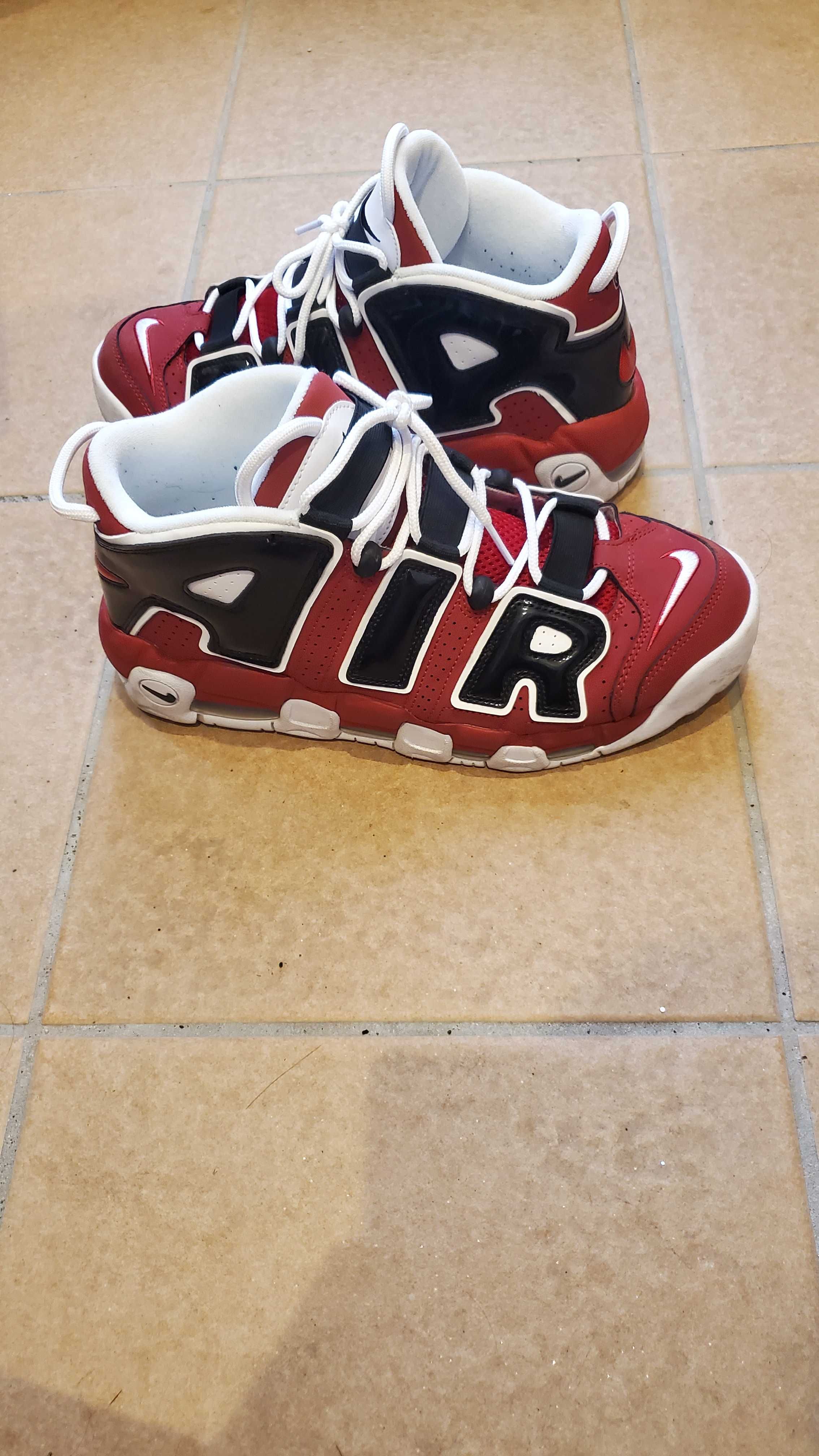 Nike Air More Uptempo ’96 "Black and Varsity Red" (2021)