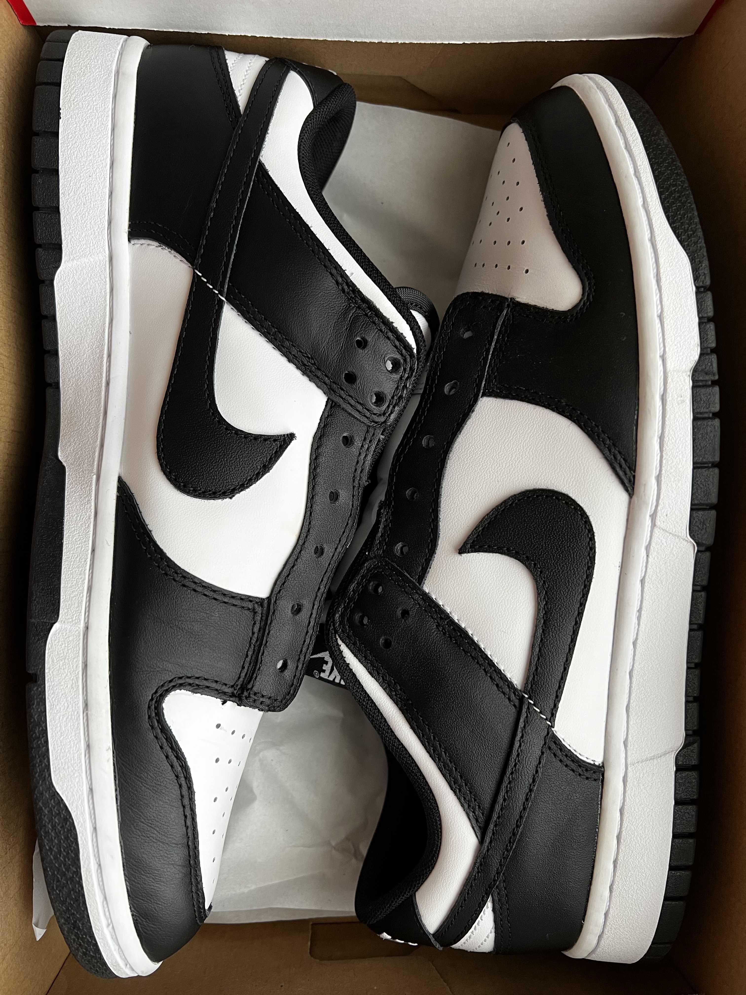 Nike Dunk Low Retro "Panda/White/Black"