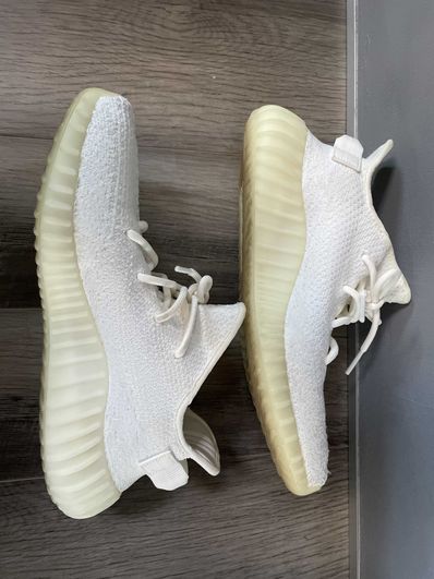 adidas YEEZY Boost 350 V2 "Cream White"