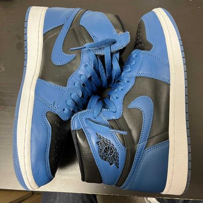 Nike Air Jordan 1 Retro High OG "Dark Marina Blue"