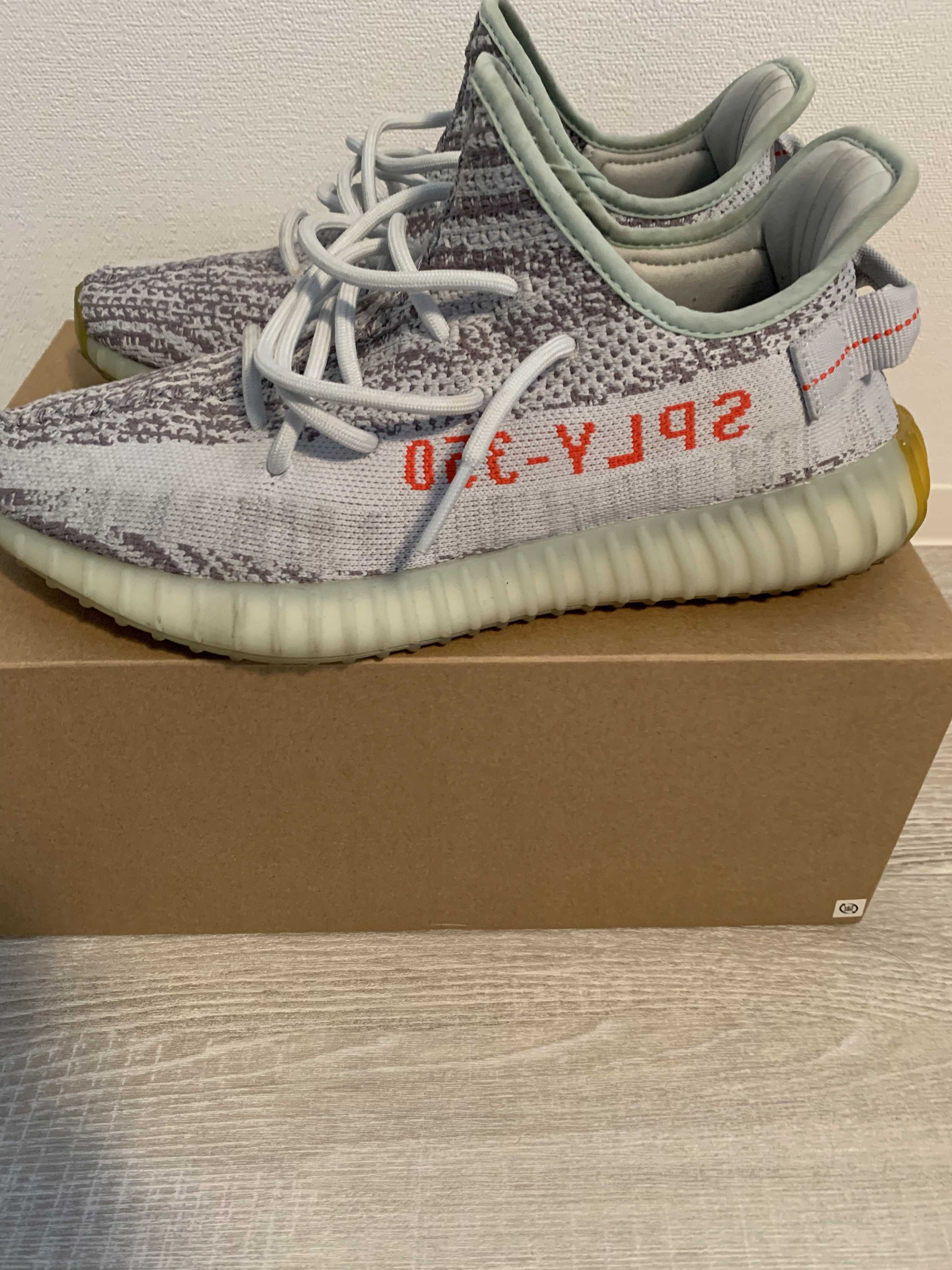 adidas YEEZY Boost 350 V2 "Blue Tint"