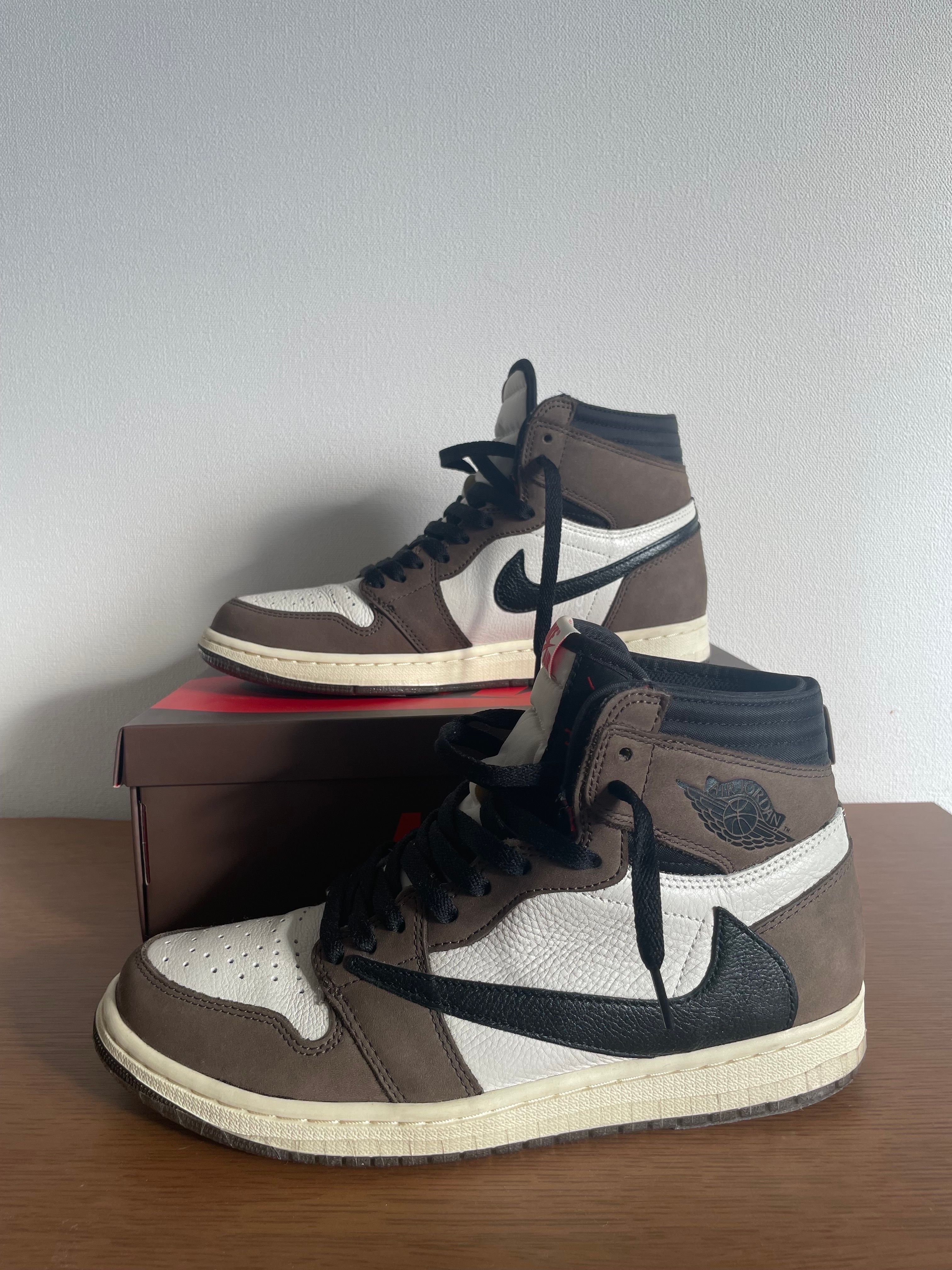 Travis Scott × Nike Air Jordan 1 Retro High OG TS SP "Sail/Dark Mocha"