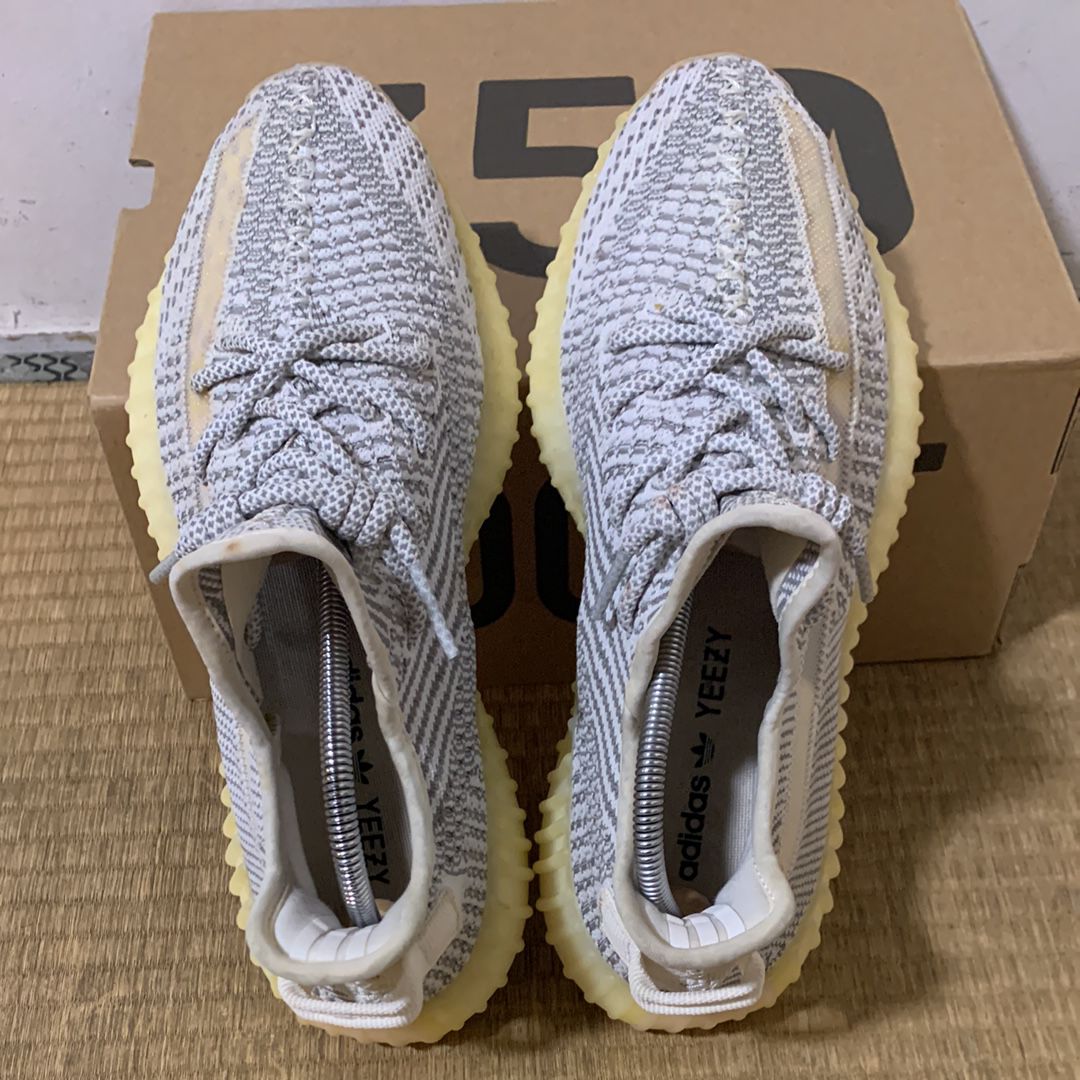 イージーブースト350v2 Yeezy 350 V2(イージー 350 V2) 人気の新作/中古通販