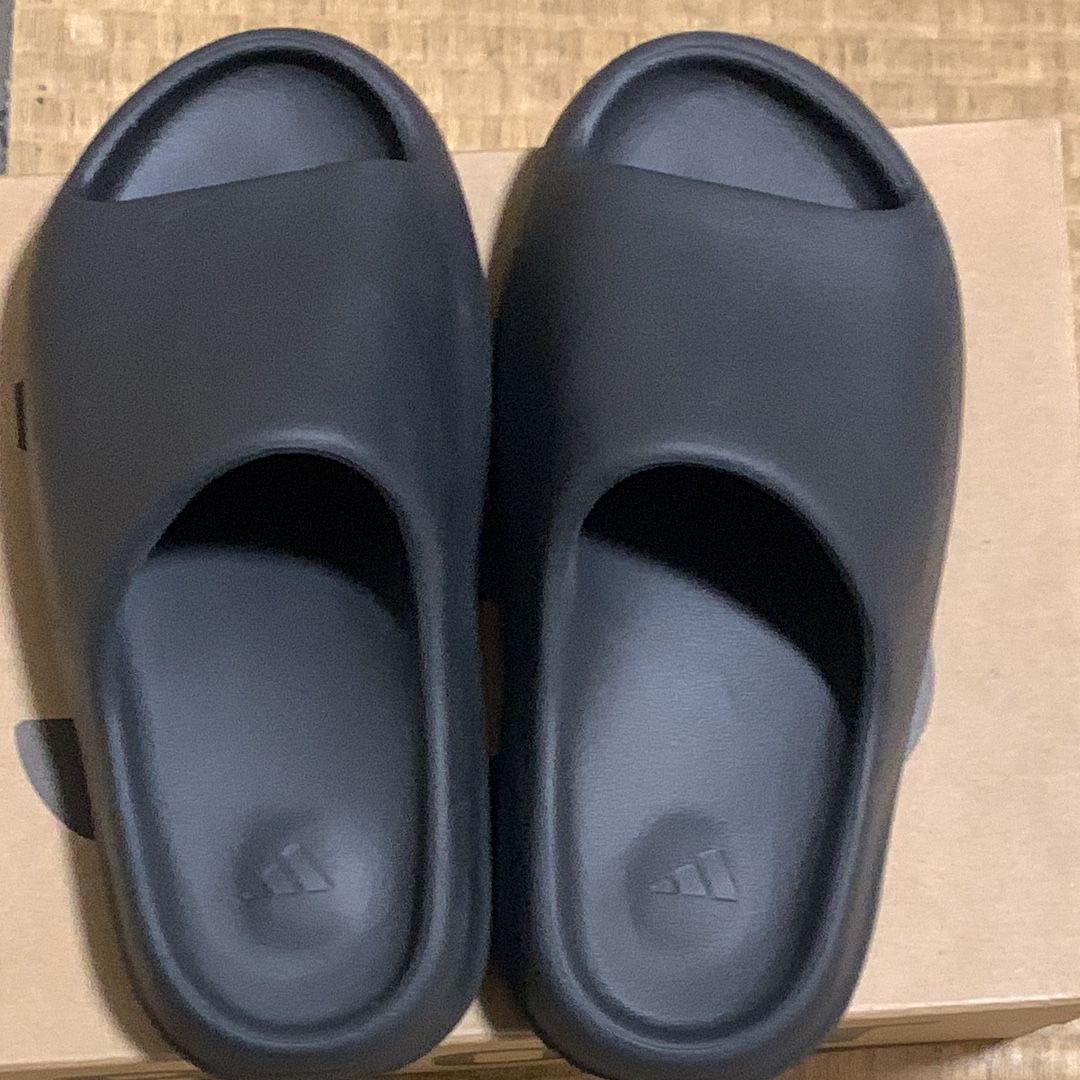 adidas YEEZY Slide "Onyx"