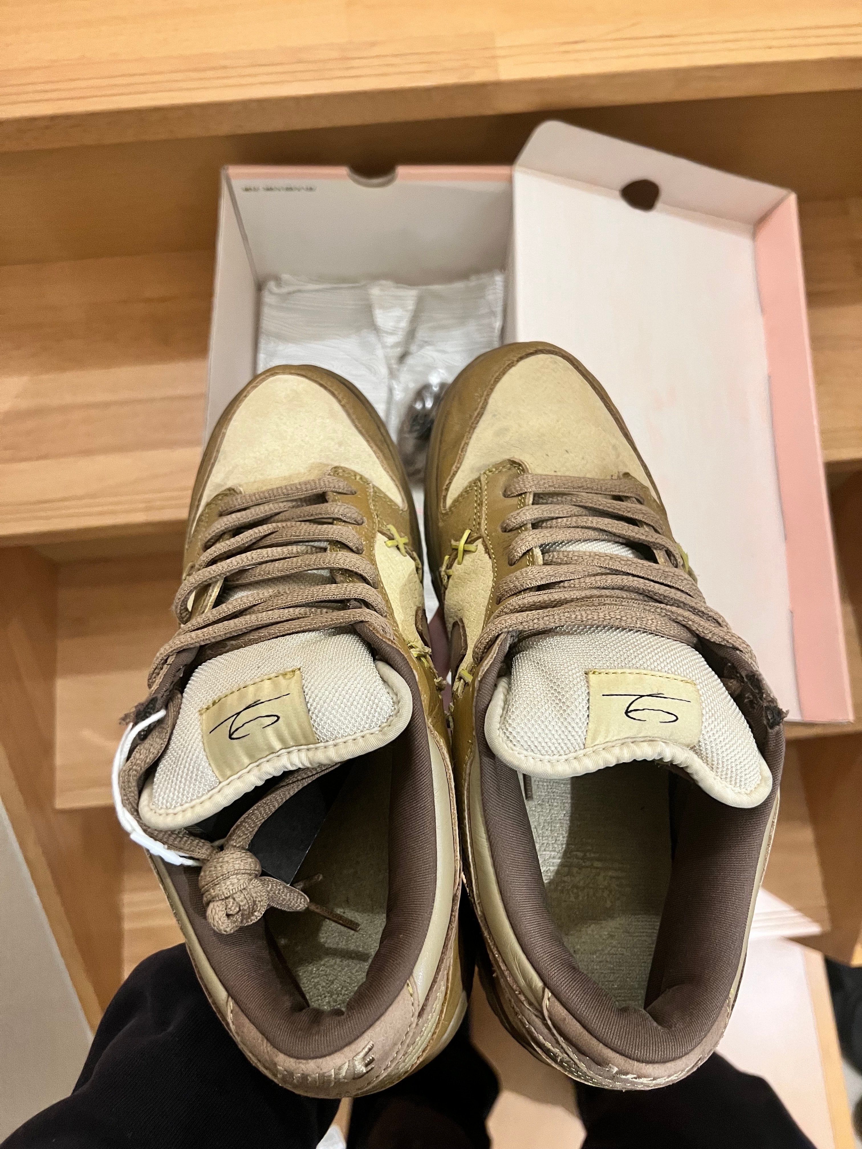 Nike SB Dunk Low "Shanghai 2"