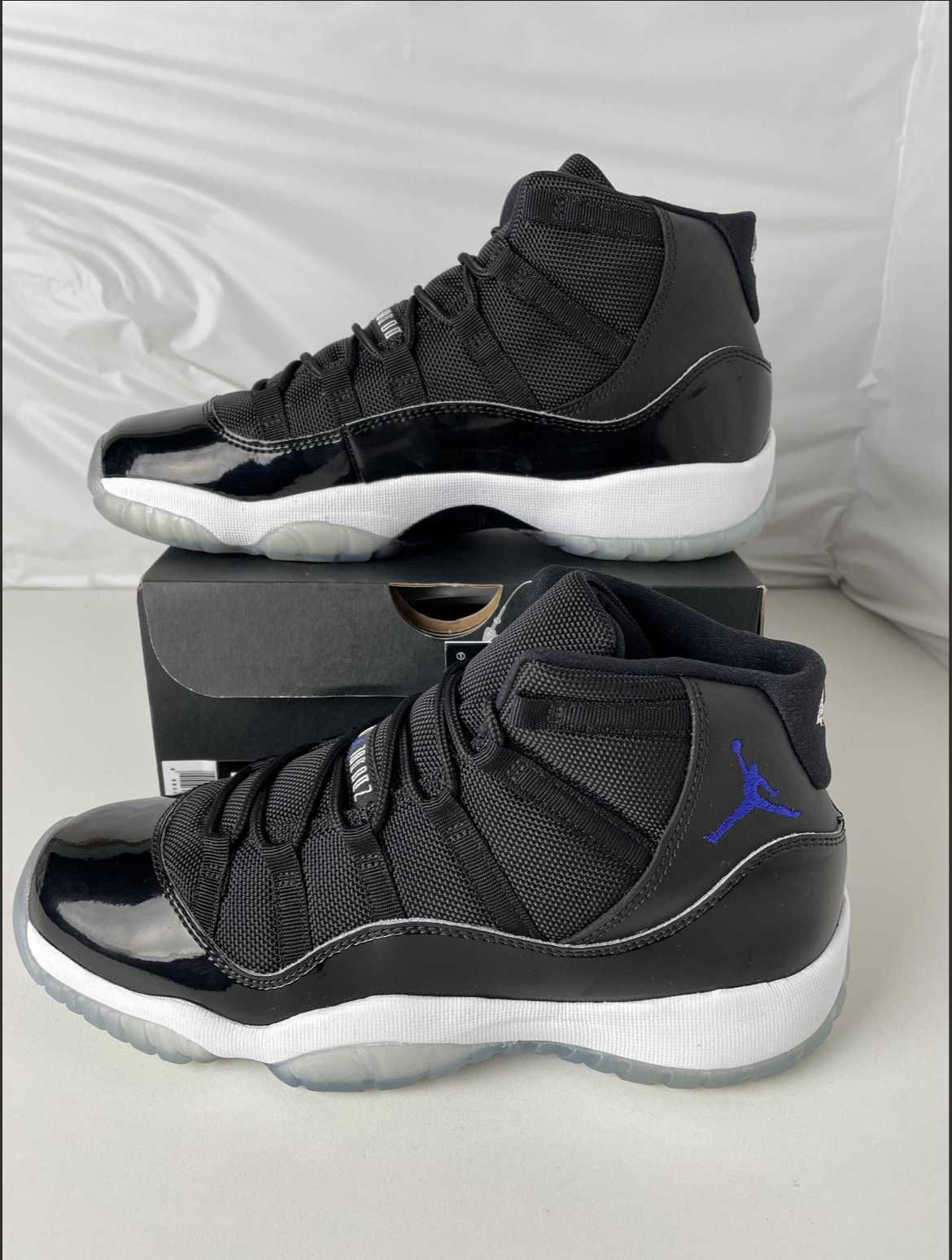 Nike GS Air Jordan 11 "Space Jam" (2016)