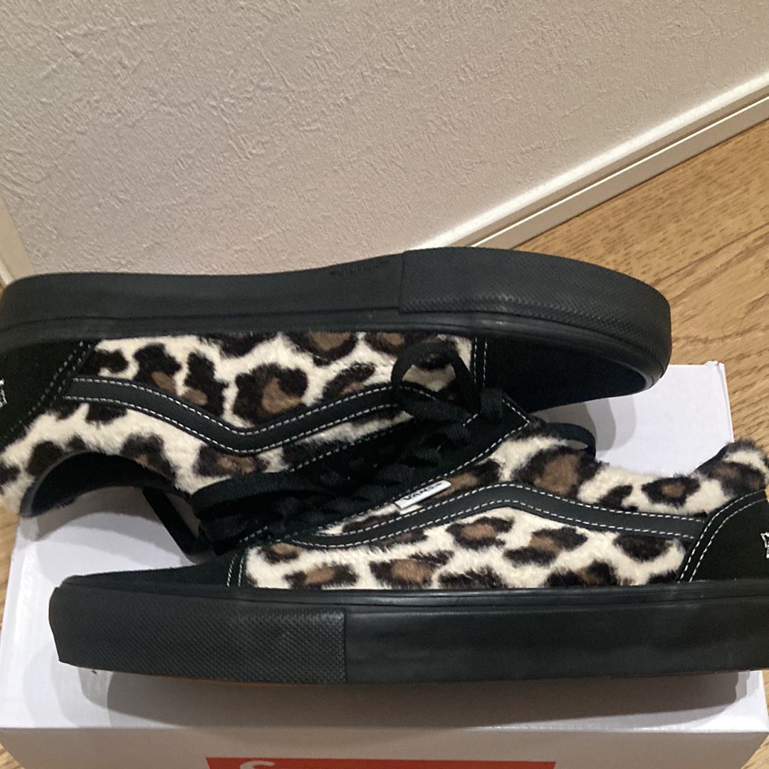 Supreme × Vans Leopard Old Skool "Black"