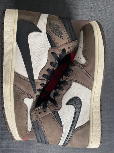 Travis Scott × Nike Air Jordan 1 Retro High OG TS SP "Sail/Dark Mocha"