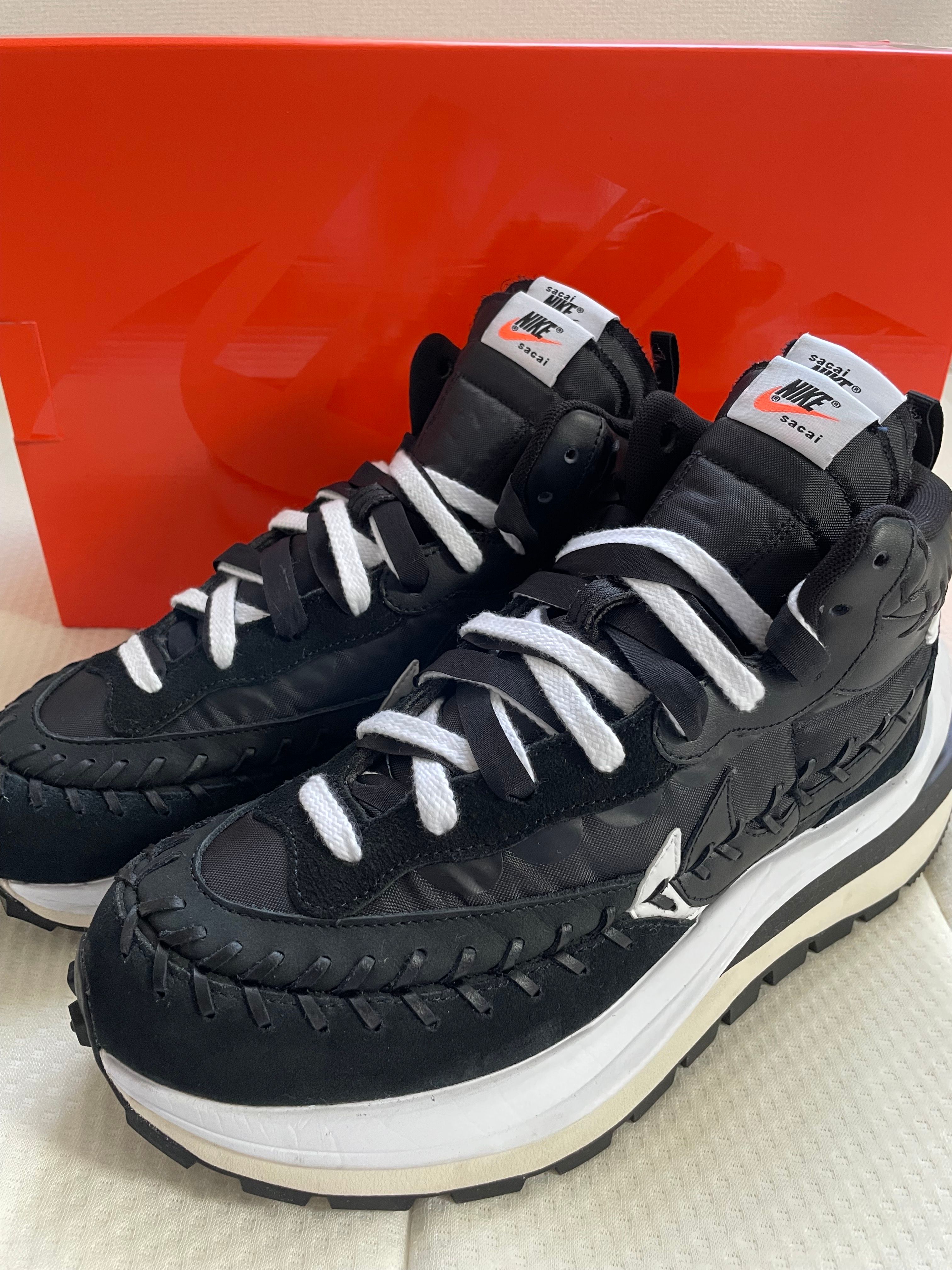 Jean-Paul Gaultier × sacai × Nike Vapor Waffle "Black/Black-White"