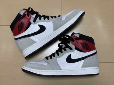 Nike Air Jordan 1 High OG "White/Black/Light Smoke Grey"