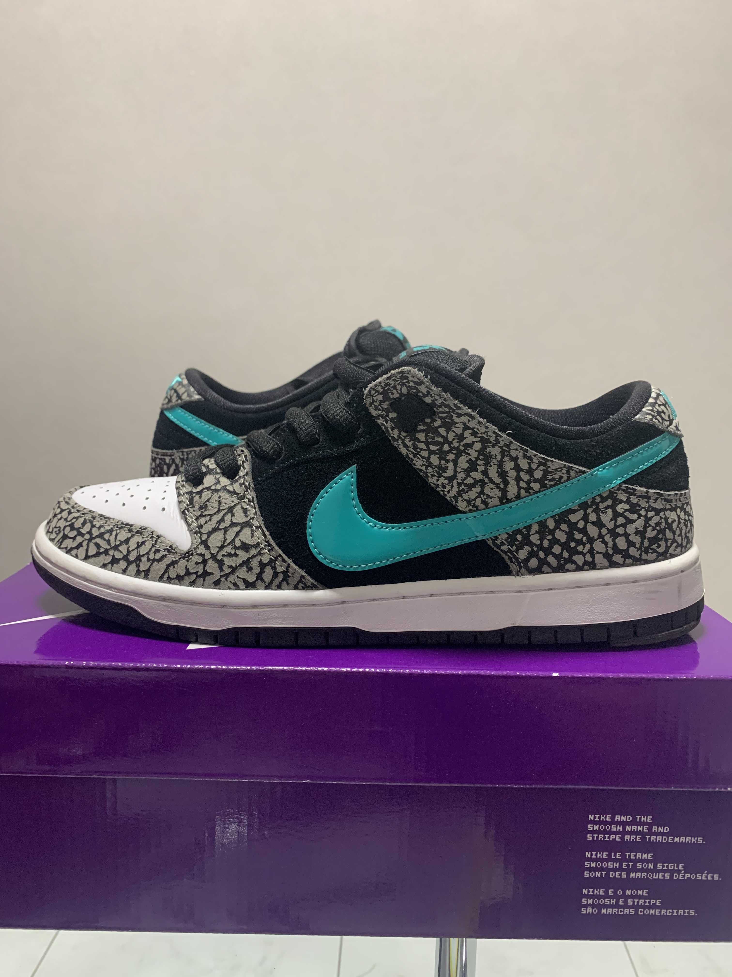 Nike SB Dunk Low "Elephant/Safari"