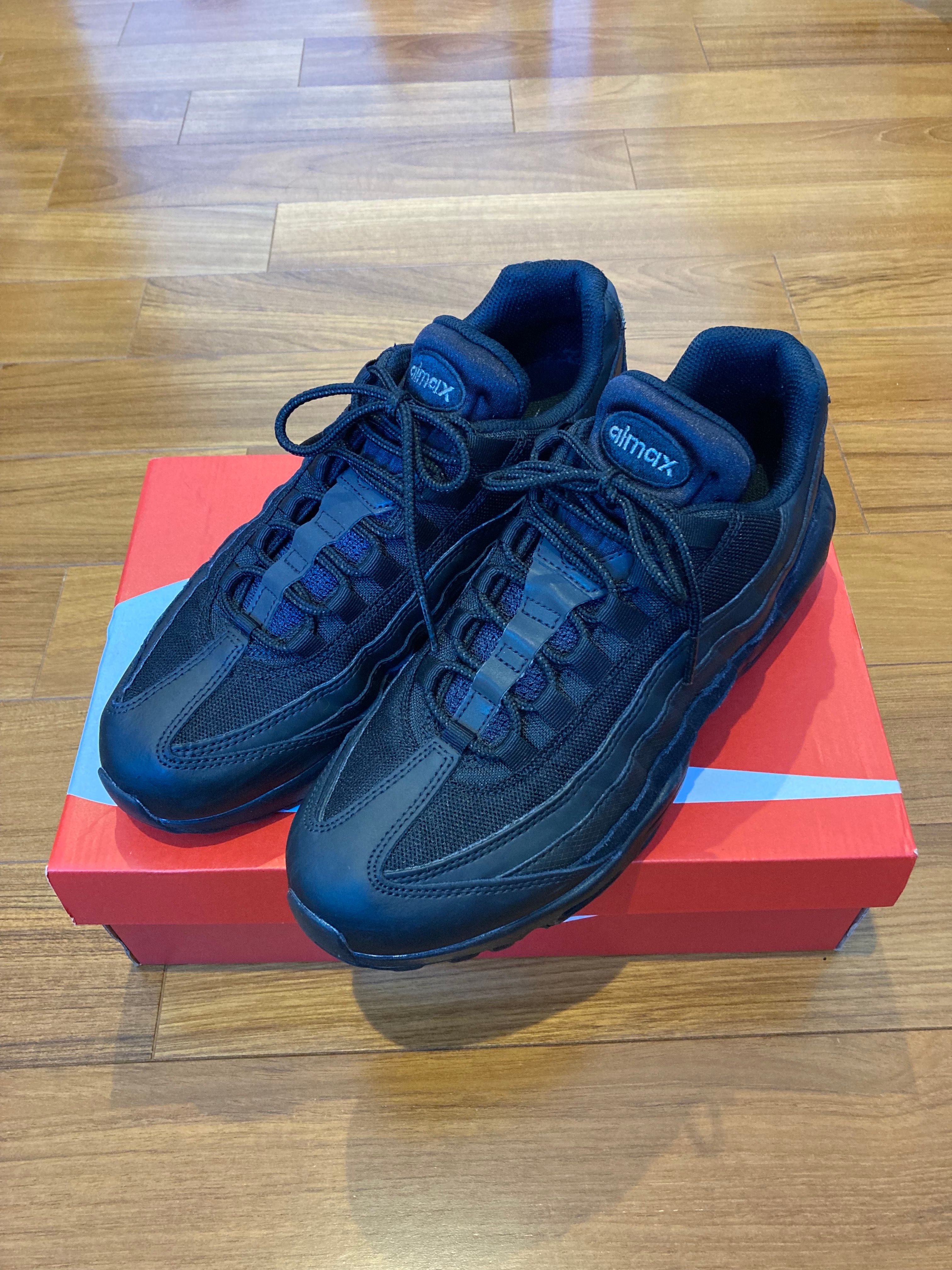 Nike Air Max 95 Essential "Black/Dark Grey/Black"