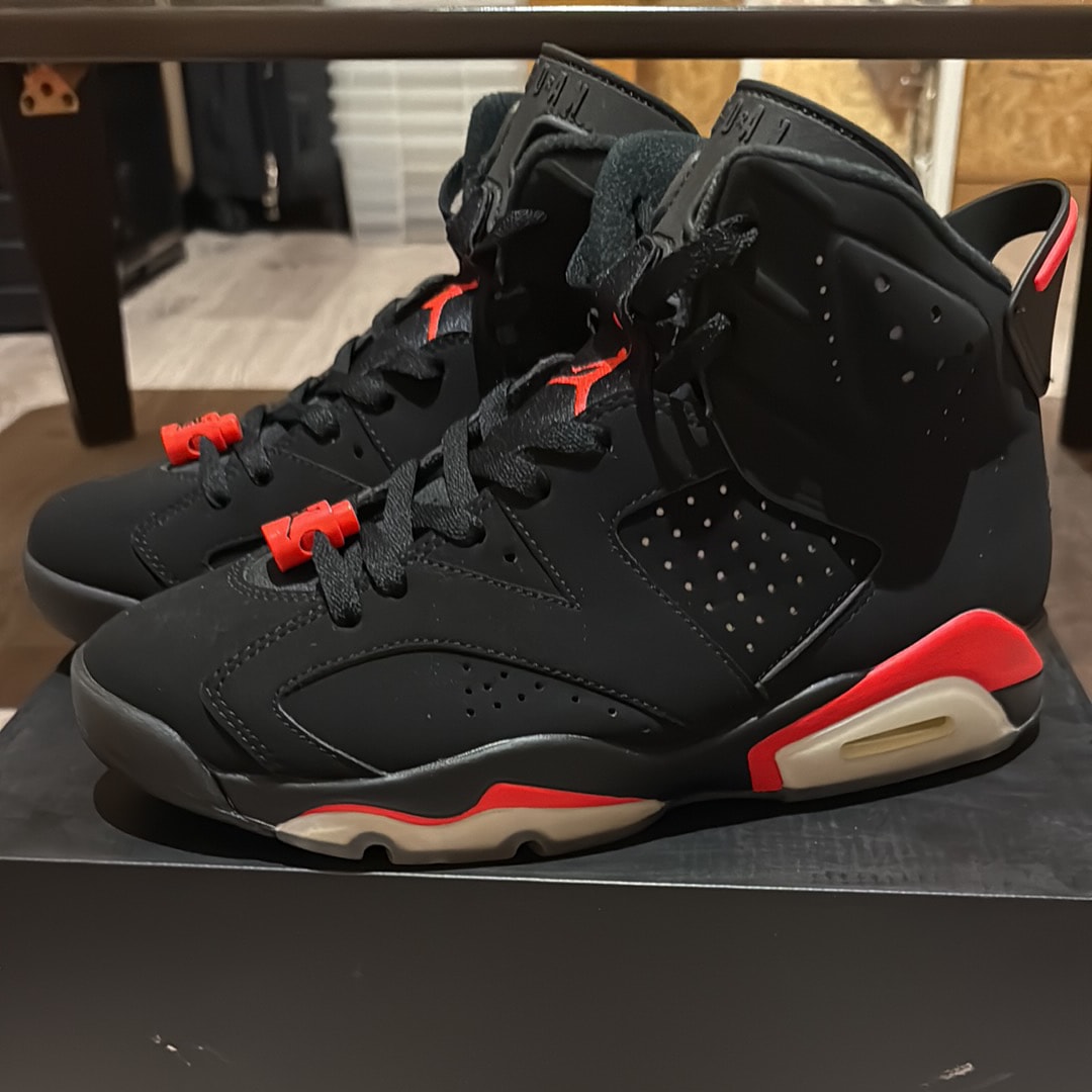 Nike Air Jordan 6 Retro OG "Black/Infrared"