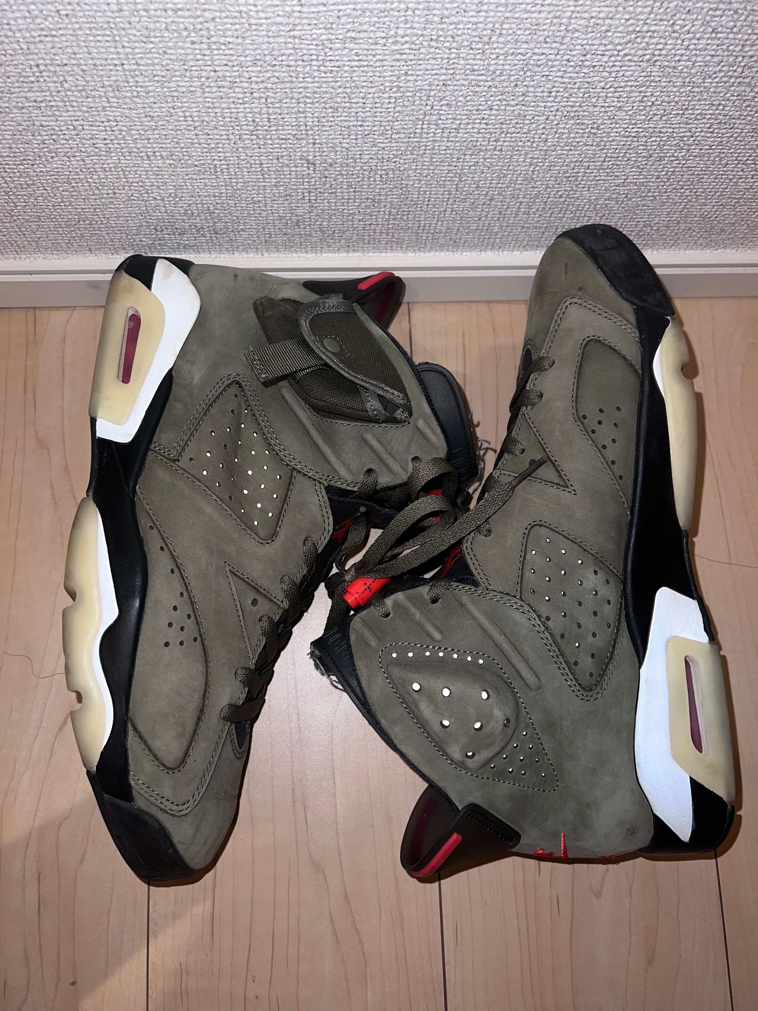 Travis Scott × Nike Air Jordan 6 Retro "Medium Olive"