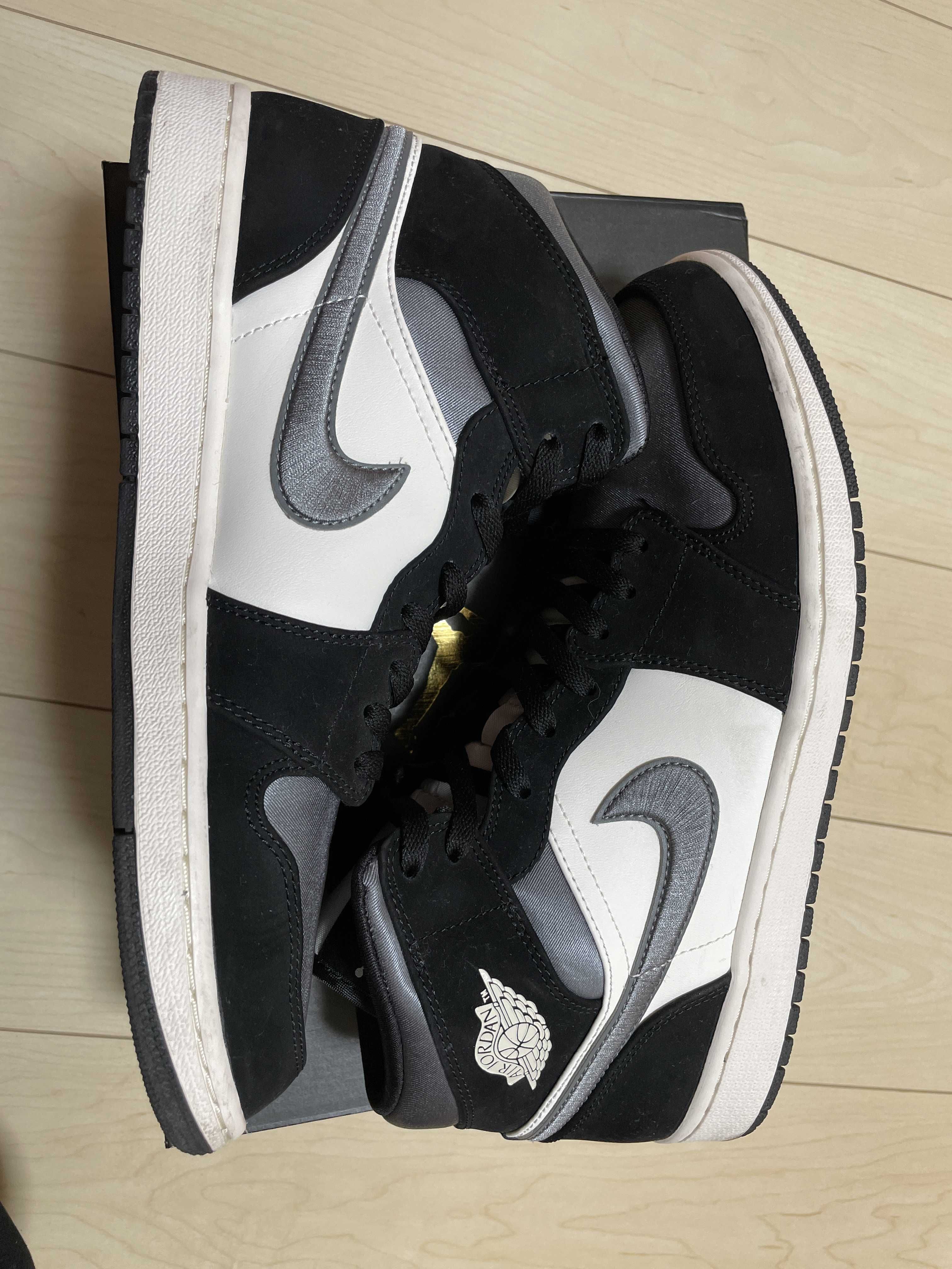NIKE AIR JORDAN 1 MID SE "WHITE/BLACK/SATIN BLUE"
