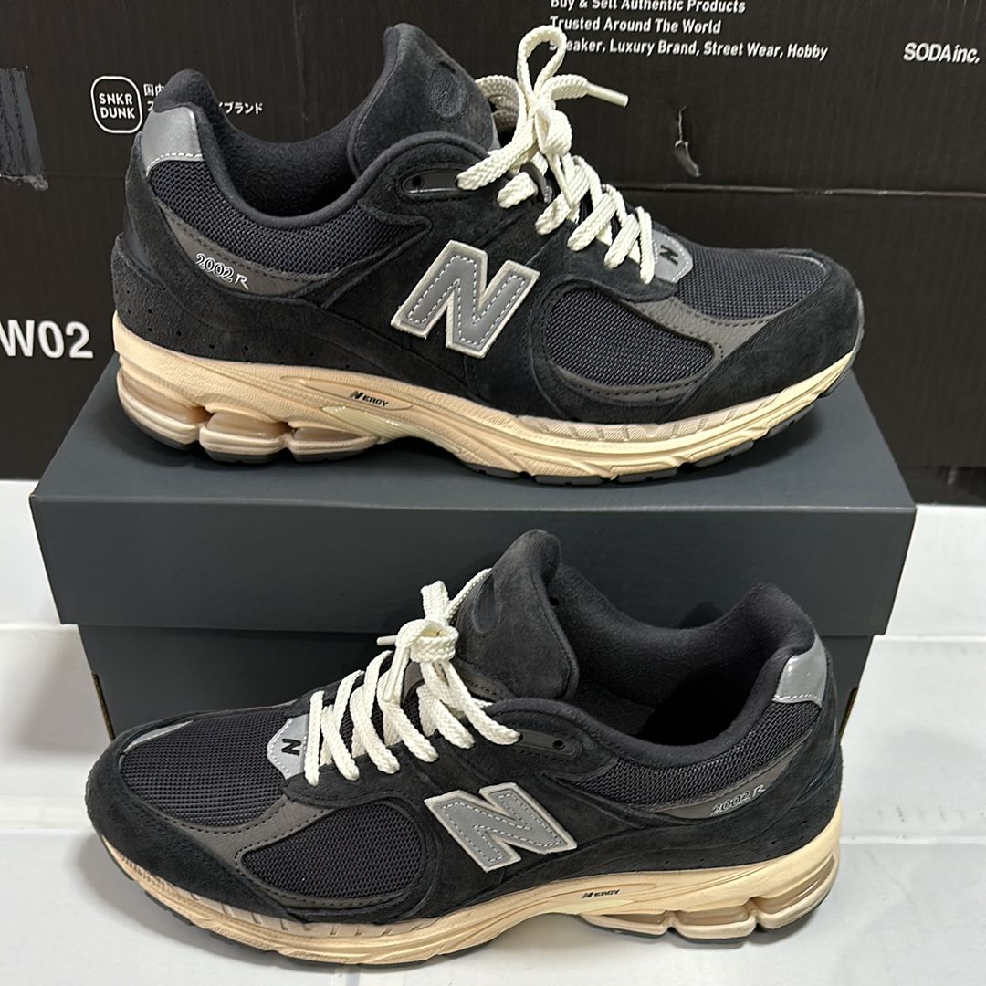 New Balance 2002R "Phantom"