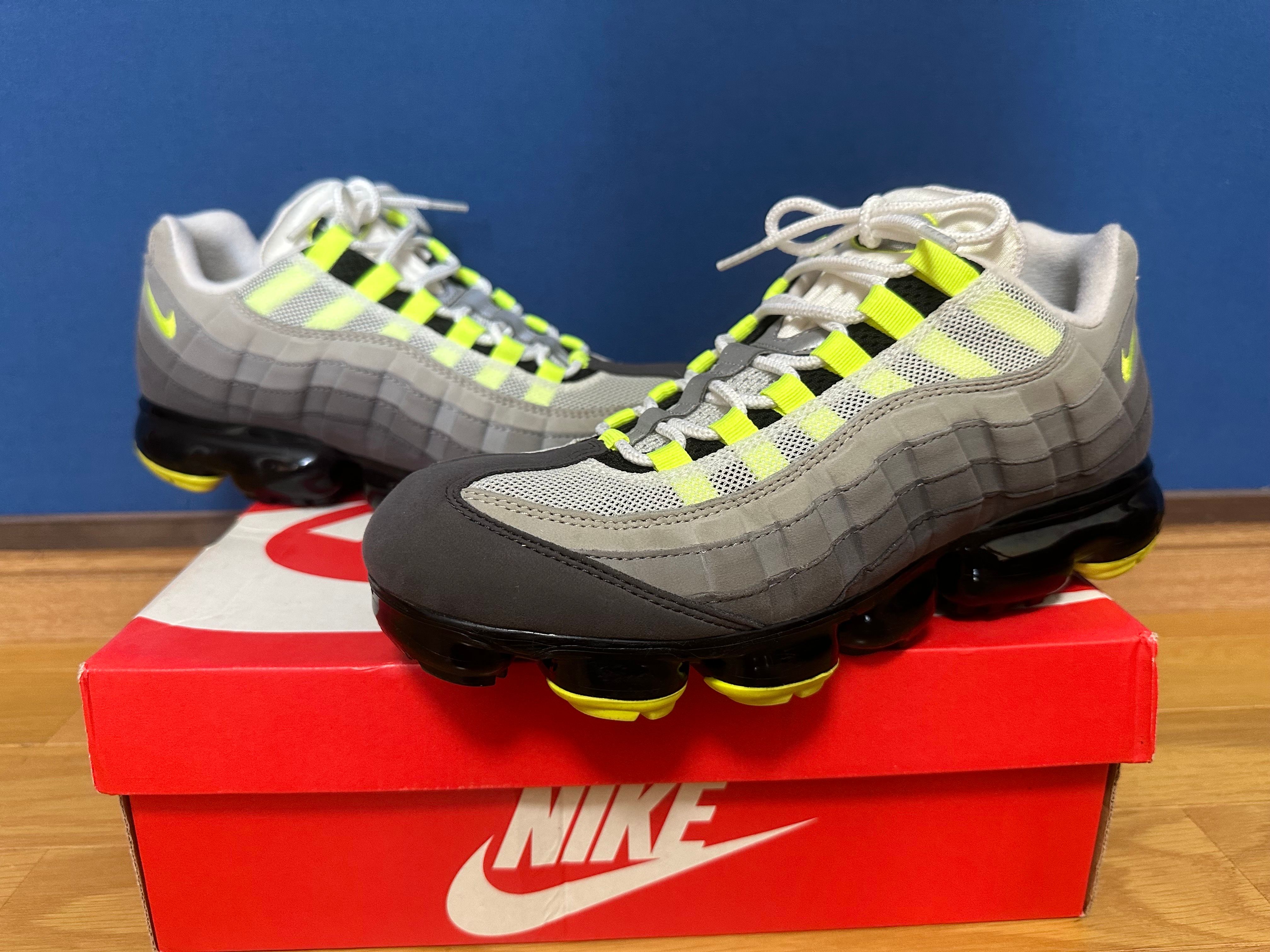 Nike Air Vapormax 95 "Neon"