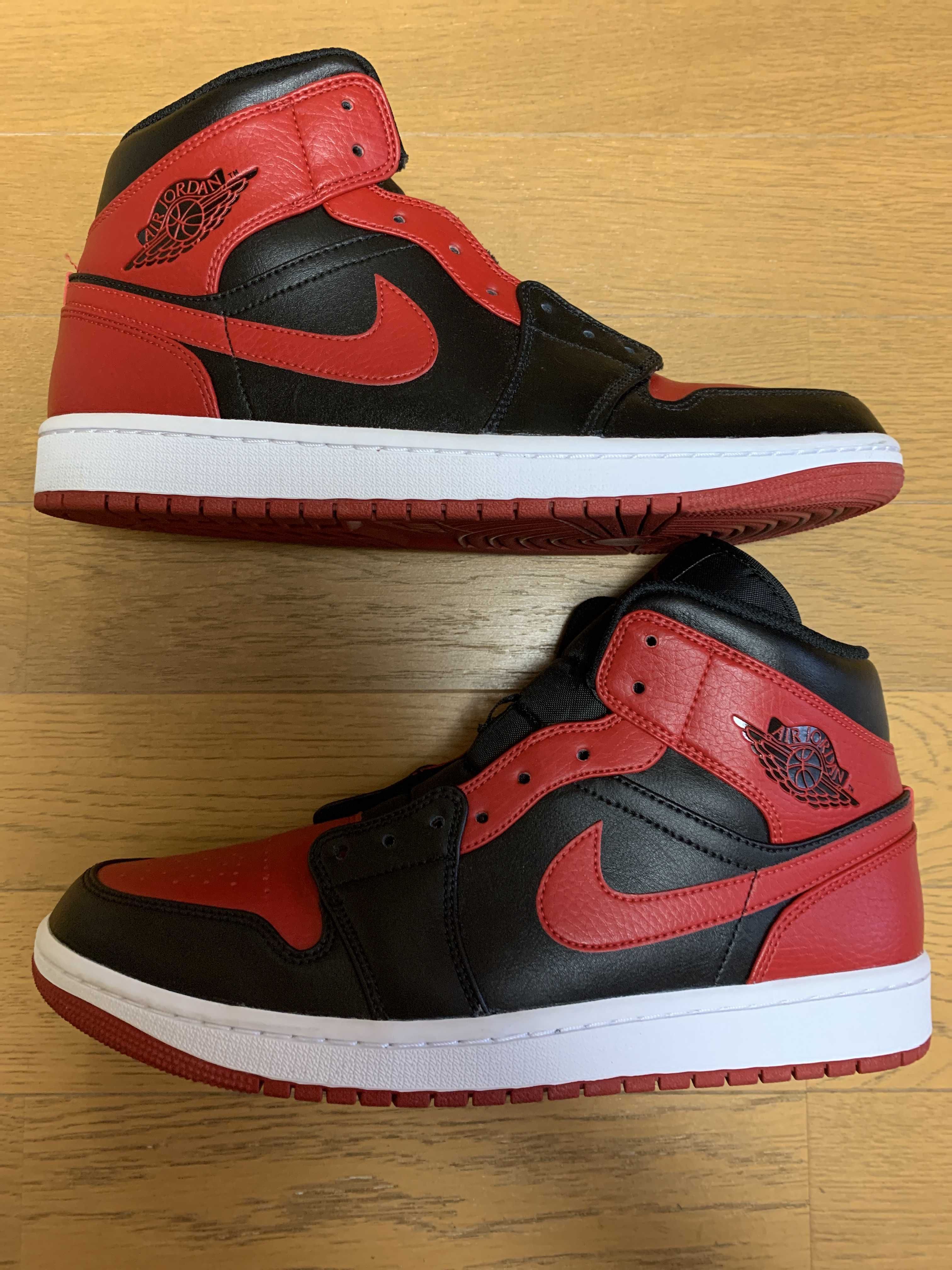 Nike Air Jordan 1 Mid "Bred"