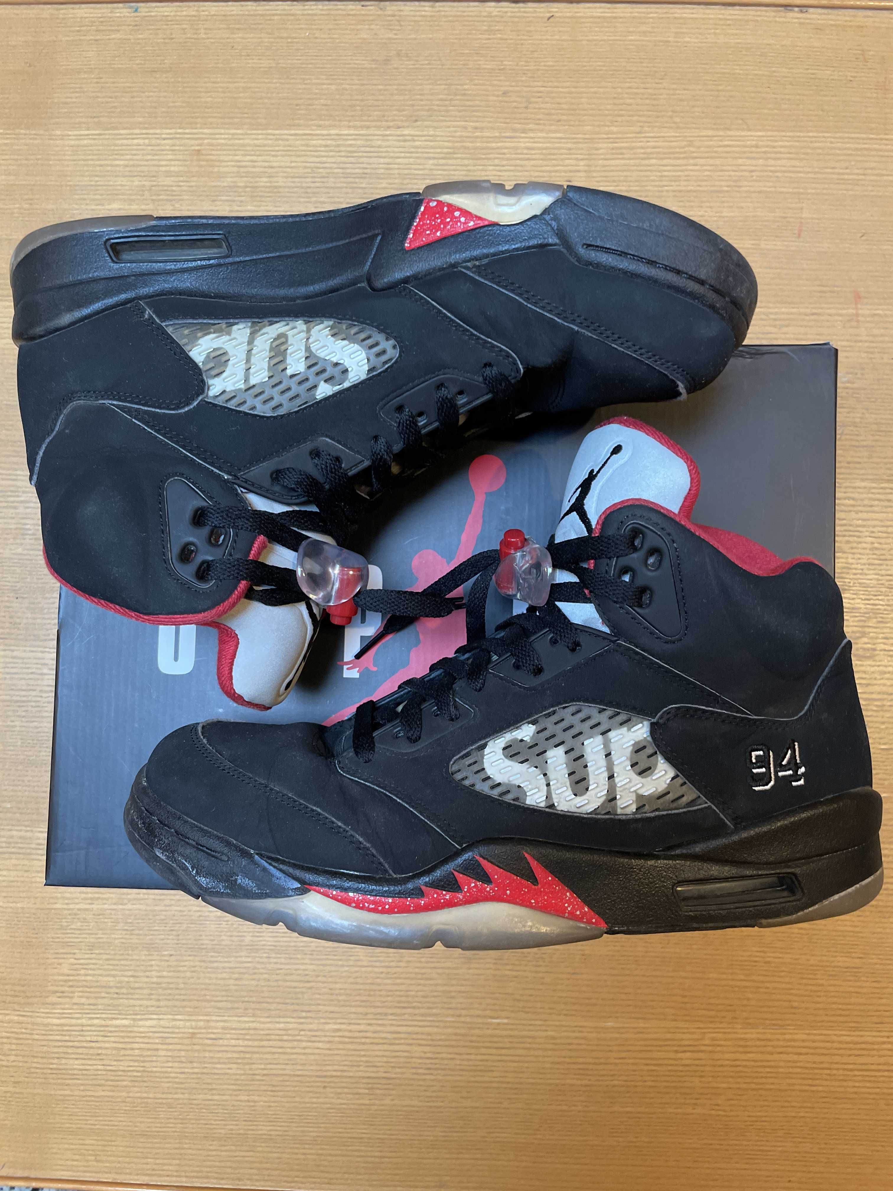 Supreme × Nike Air Jordan 5 Retro "Black"