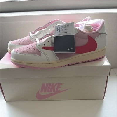 Travis Scott × Nike Air Jordan 1 Retro Low OG "Sail/Tropical Pink"