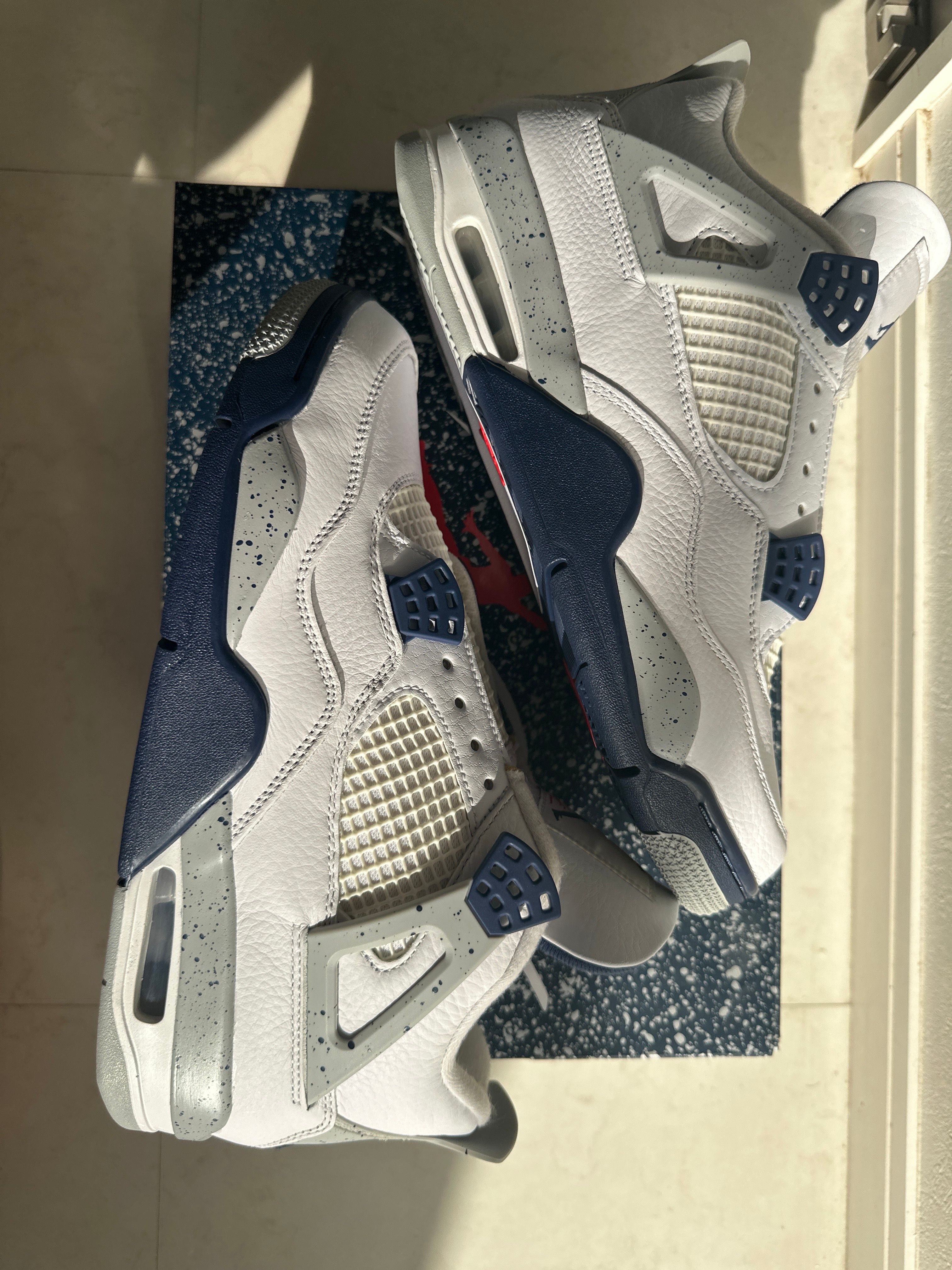 Nike Air Jordan 4 "Midnight Navy"