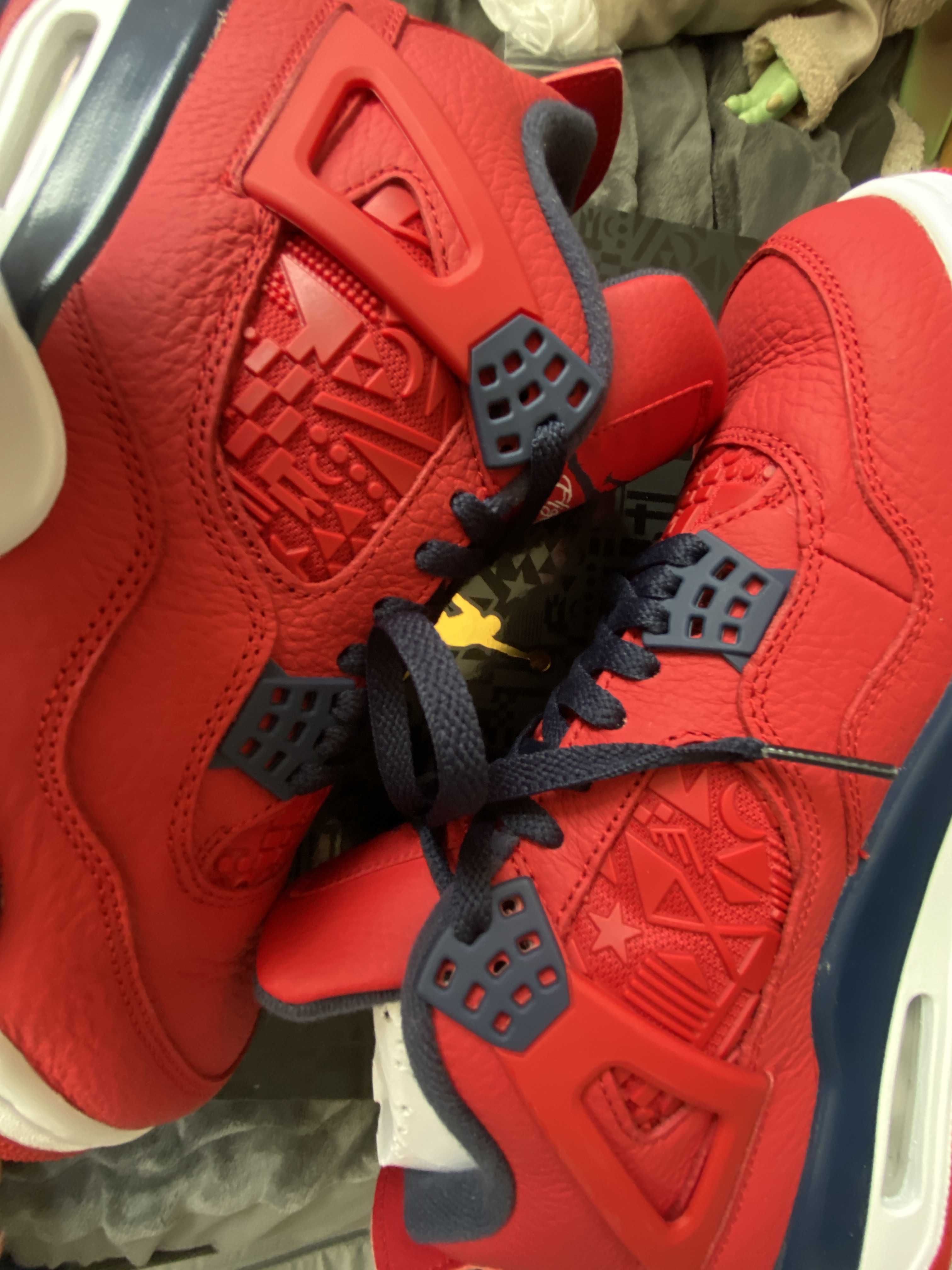 Nike Air Jordan 4 Retro SE "FIBA"