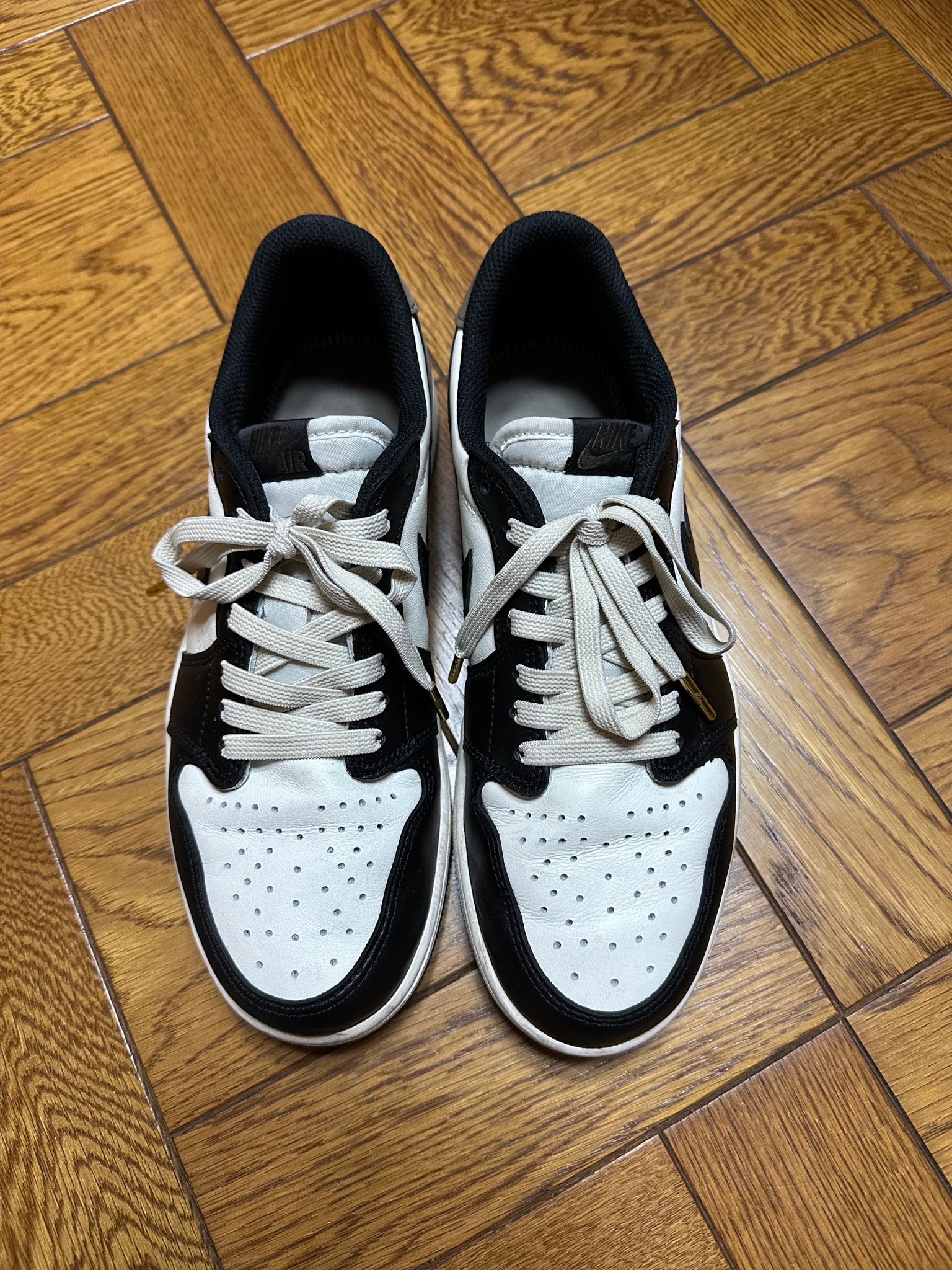 Nike Air Jordan 1 Retro Low OG "Mocha"