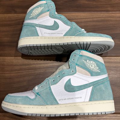 Nike Air Jordan 1 Retro High OG "Turbo Green"