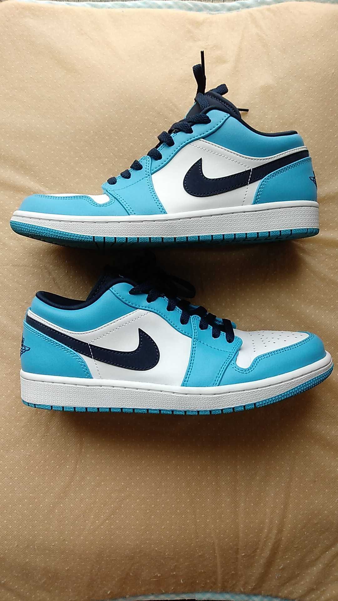 Nike Air Jordan 1 Low "University Blue"   