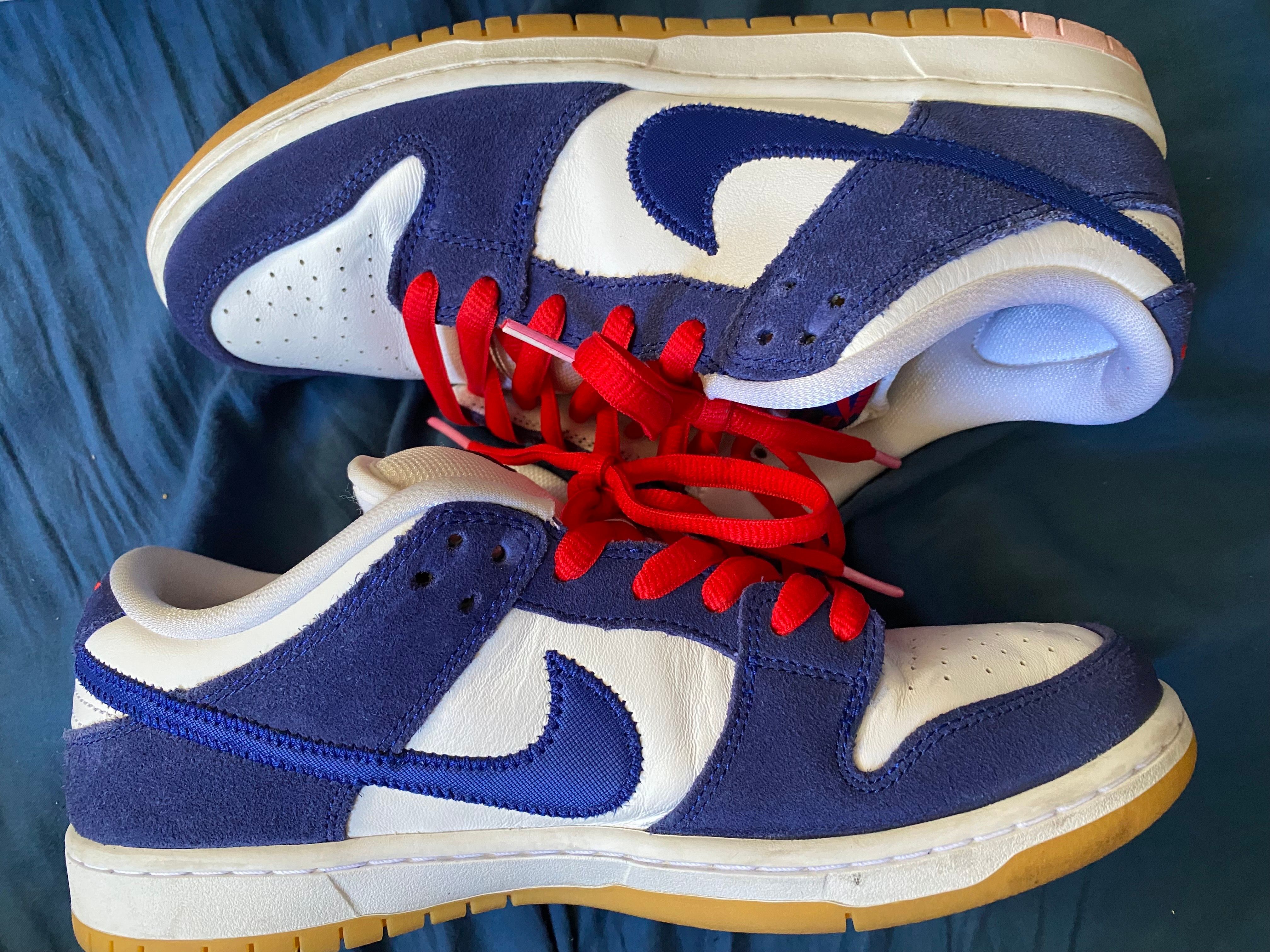 Nike SB Dunk Low "Los Angeles Dodgers/Deep Royal Blue"