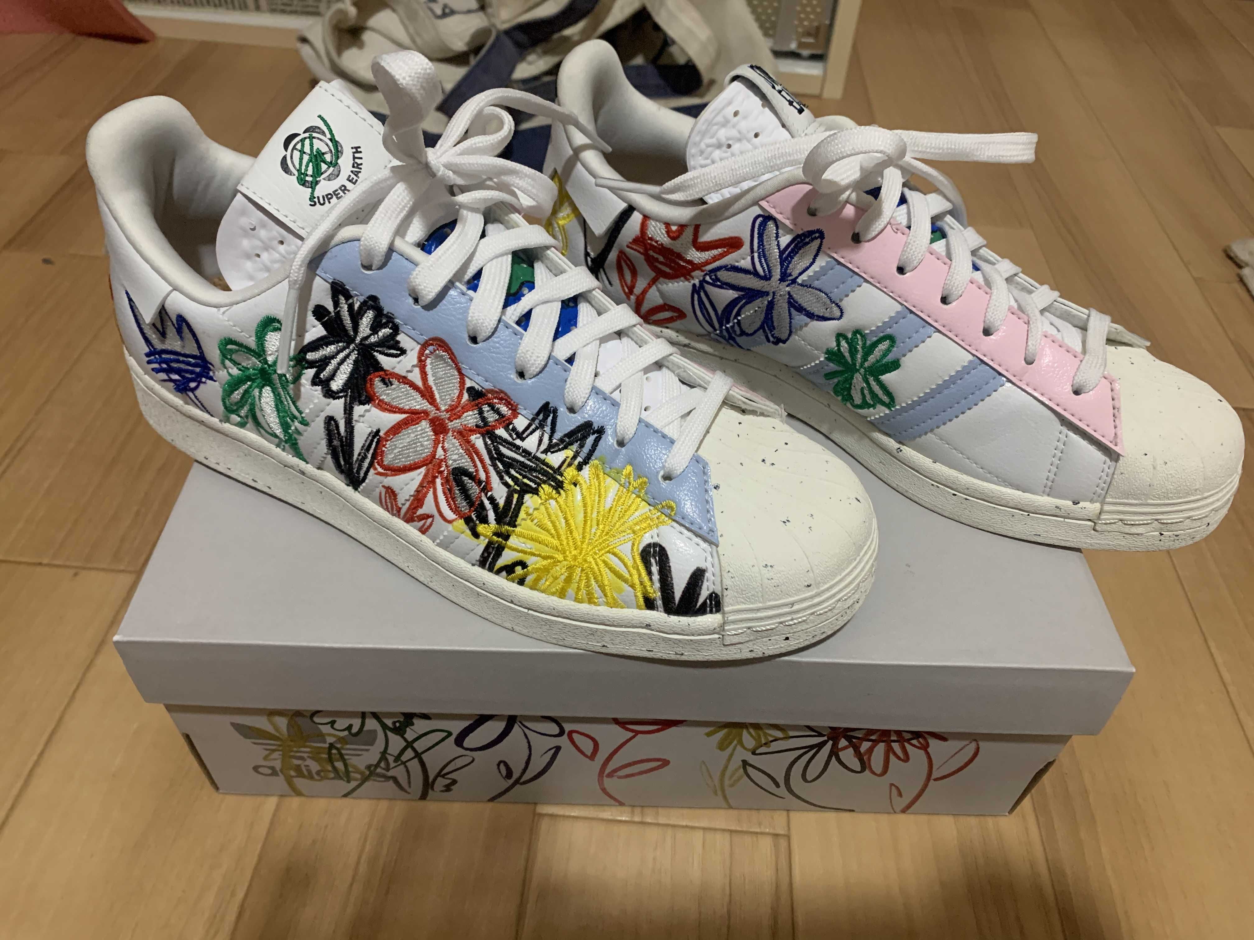 Sean Wotherspoon × adidas Superstar "Super Earth/White"