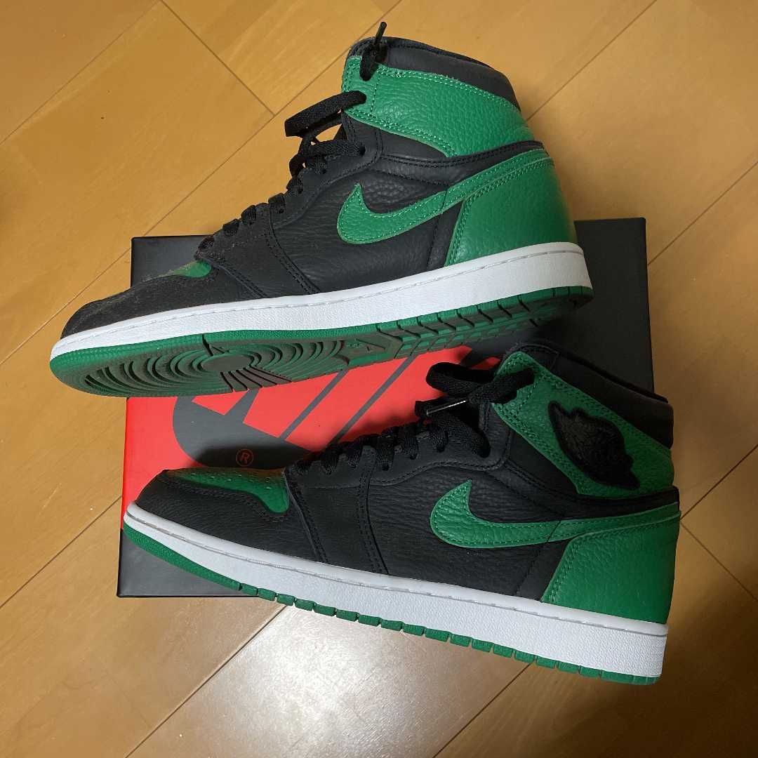 Nike Air Jordan 1 Retro High OG "Black/Pine Green" (2020)