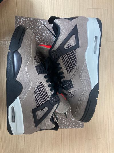 Nike Air Jordan 4 "Taupe Haze"