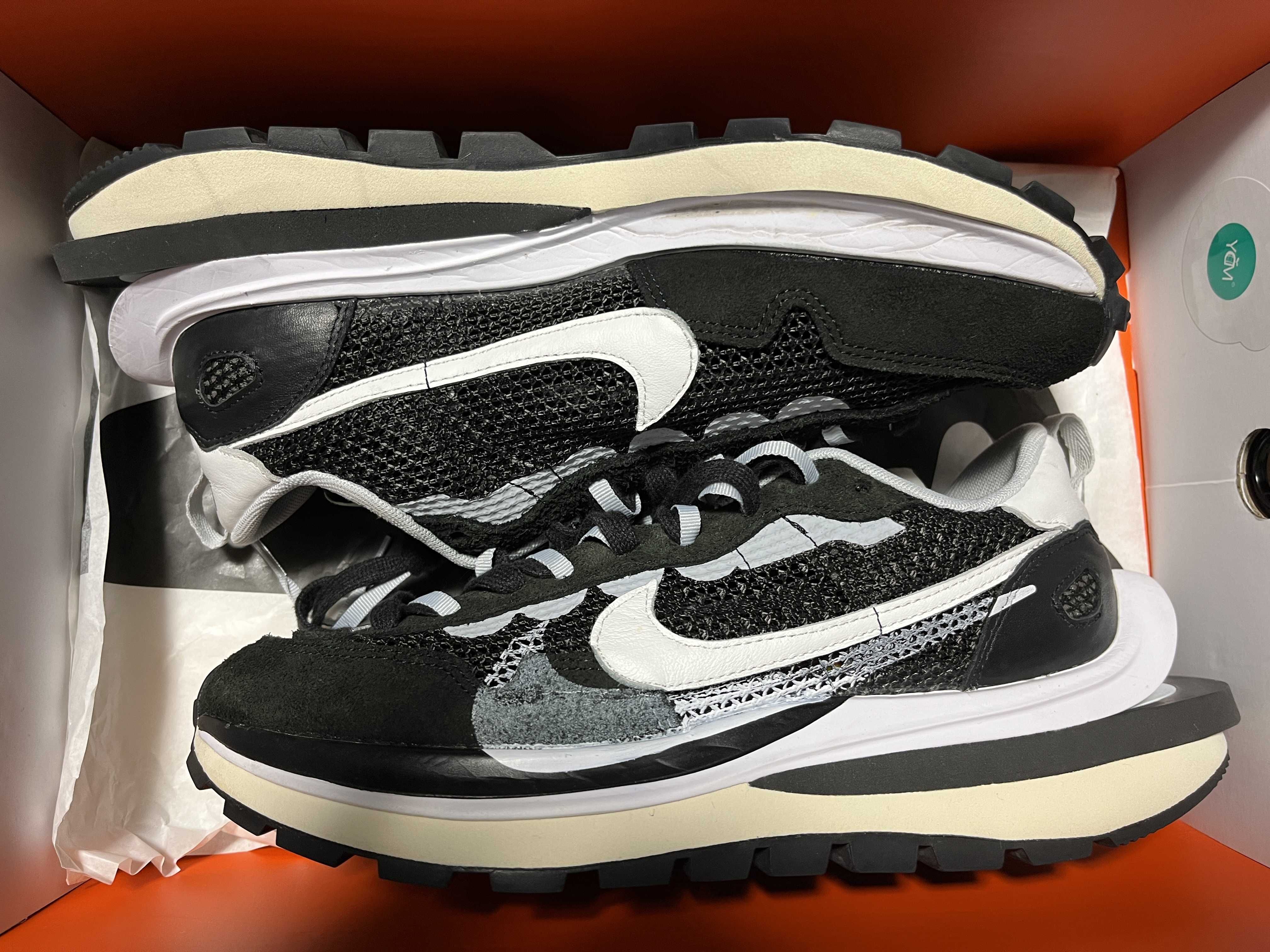 sacai × Nike Vapor Waffle "Black and White"