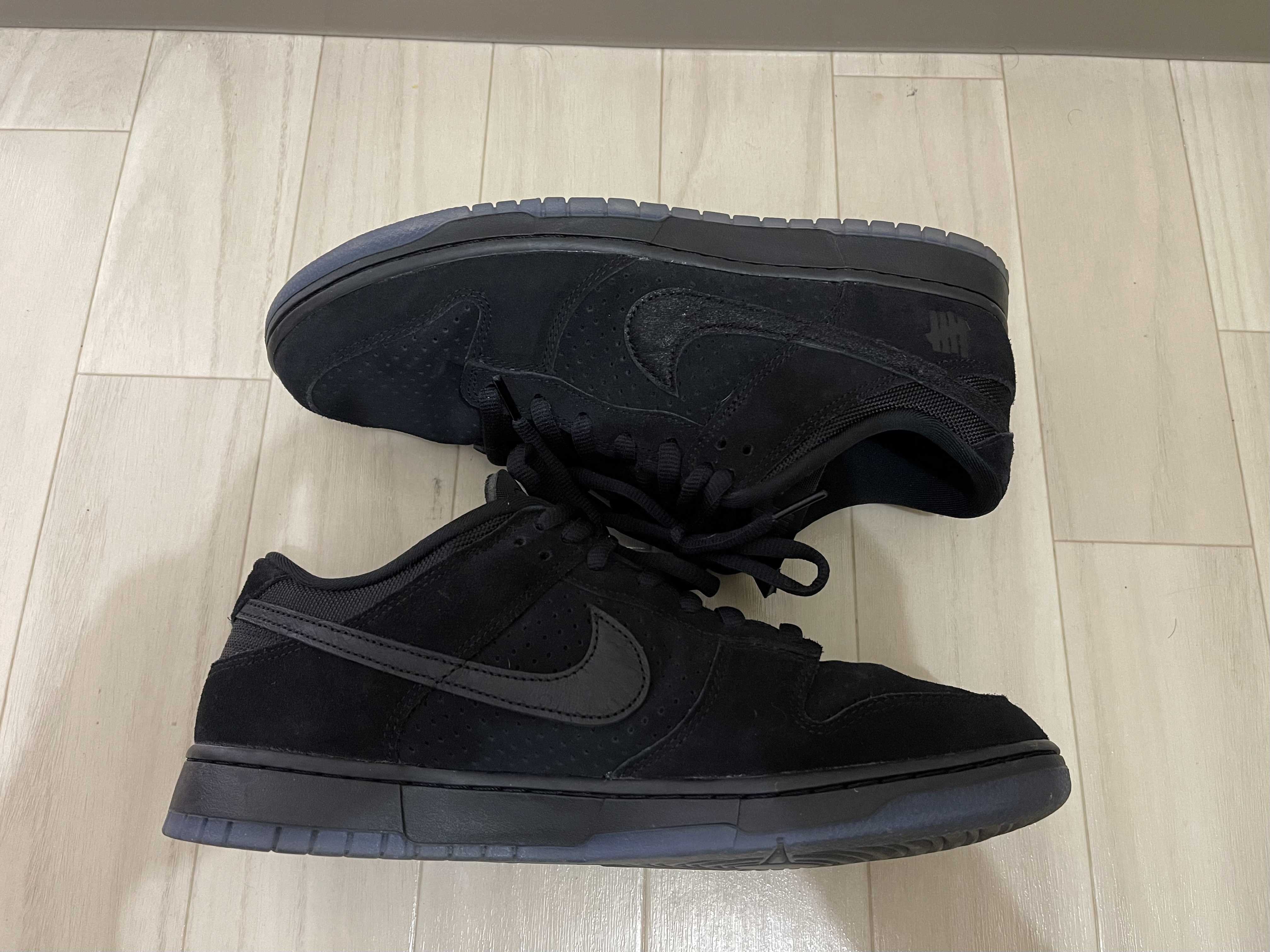 UNDEFEATED × Nike Dunk Low SP "5 ON IT"