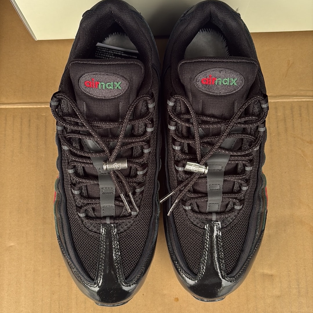 UNDEFEATED × Nike Air Max 95 SP "Black"