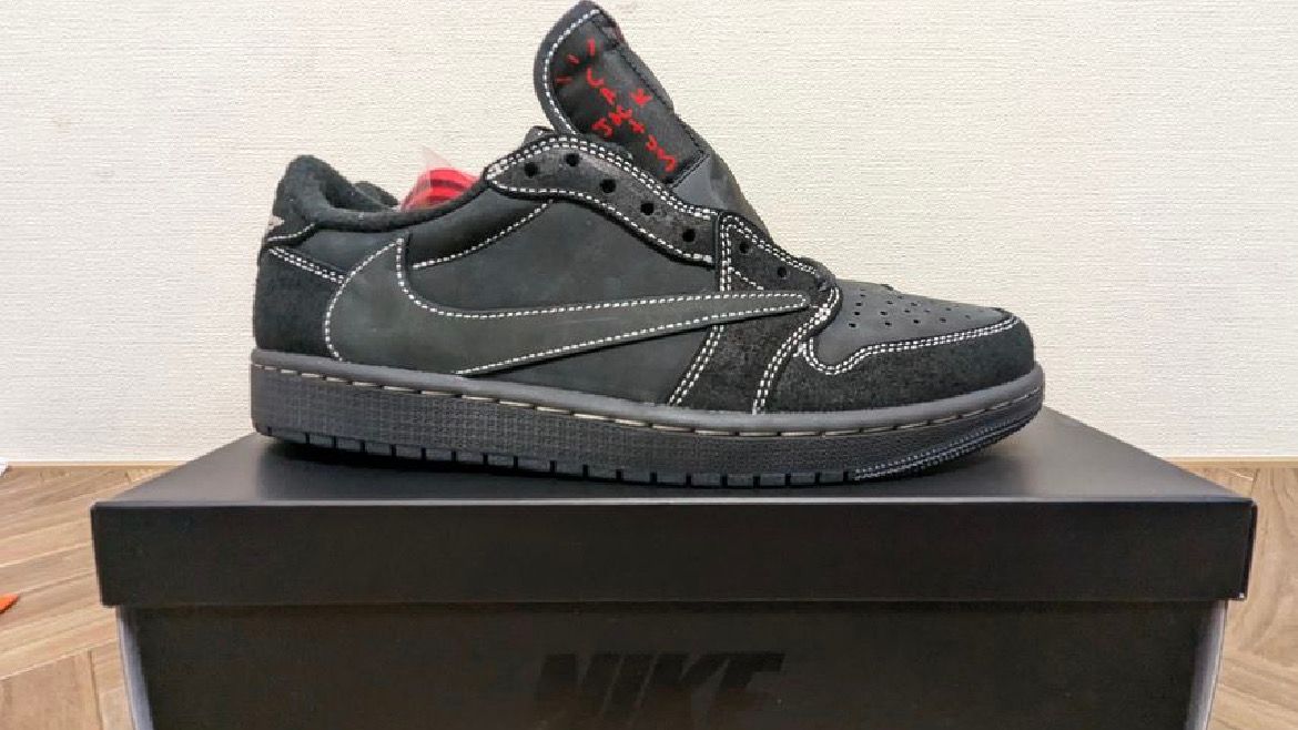 Travis Scott × Nike Air Jordan 1 Low OG SP "Black Phantom"