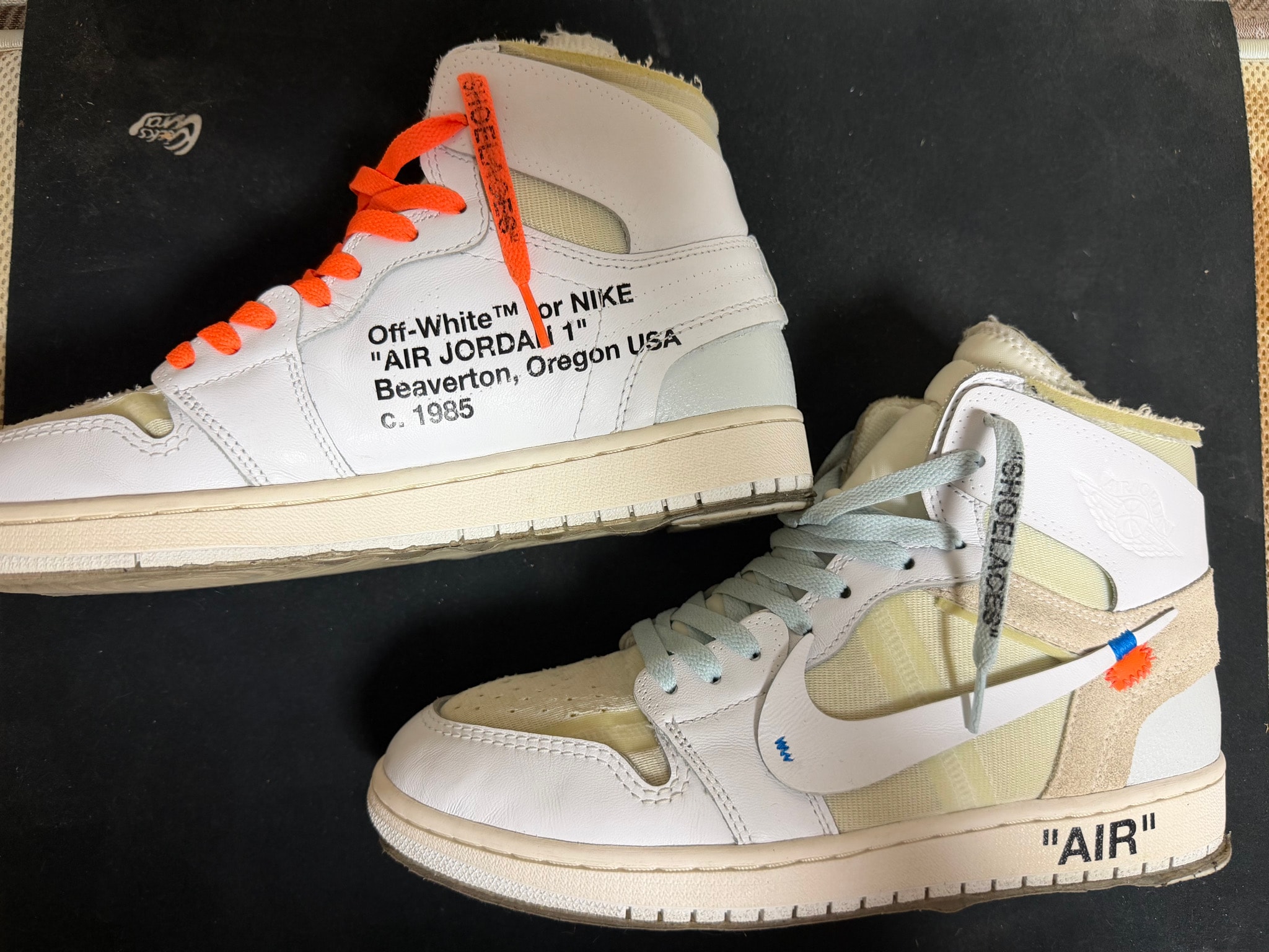 Off-White × Nike Air Jordan 1 Retro High "White"