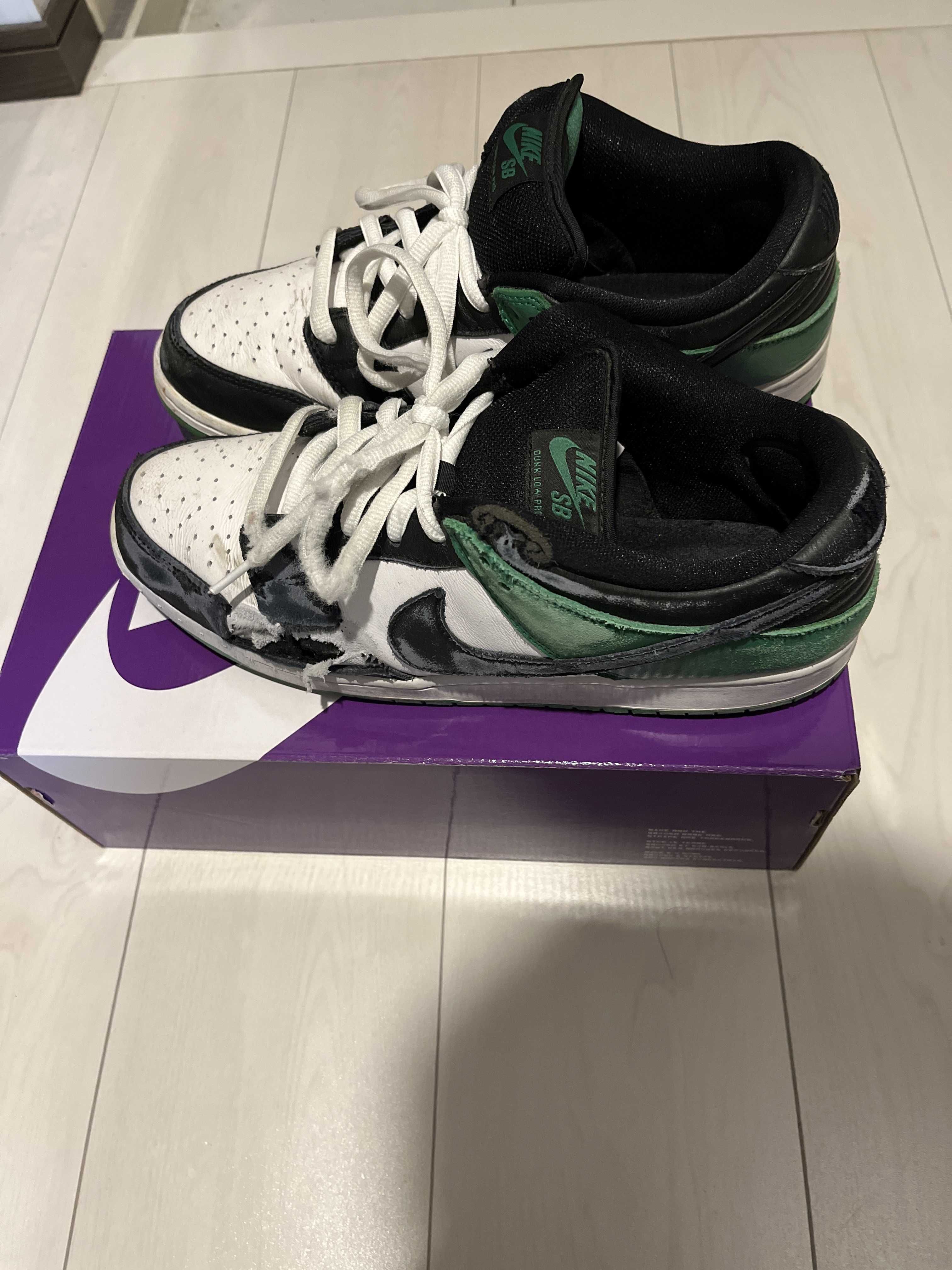 Nike SB Dunk Low Pro "Black and Classic Green"